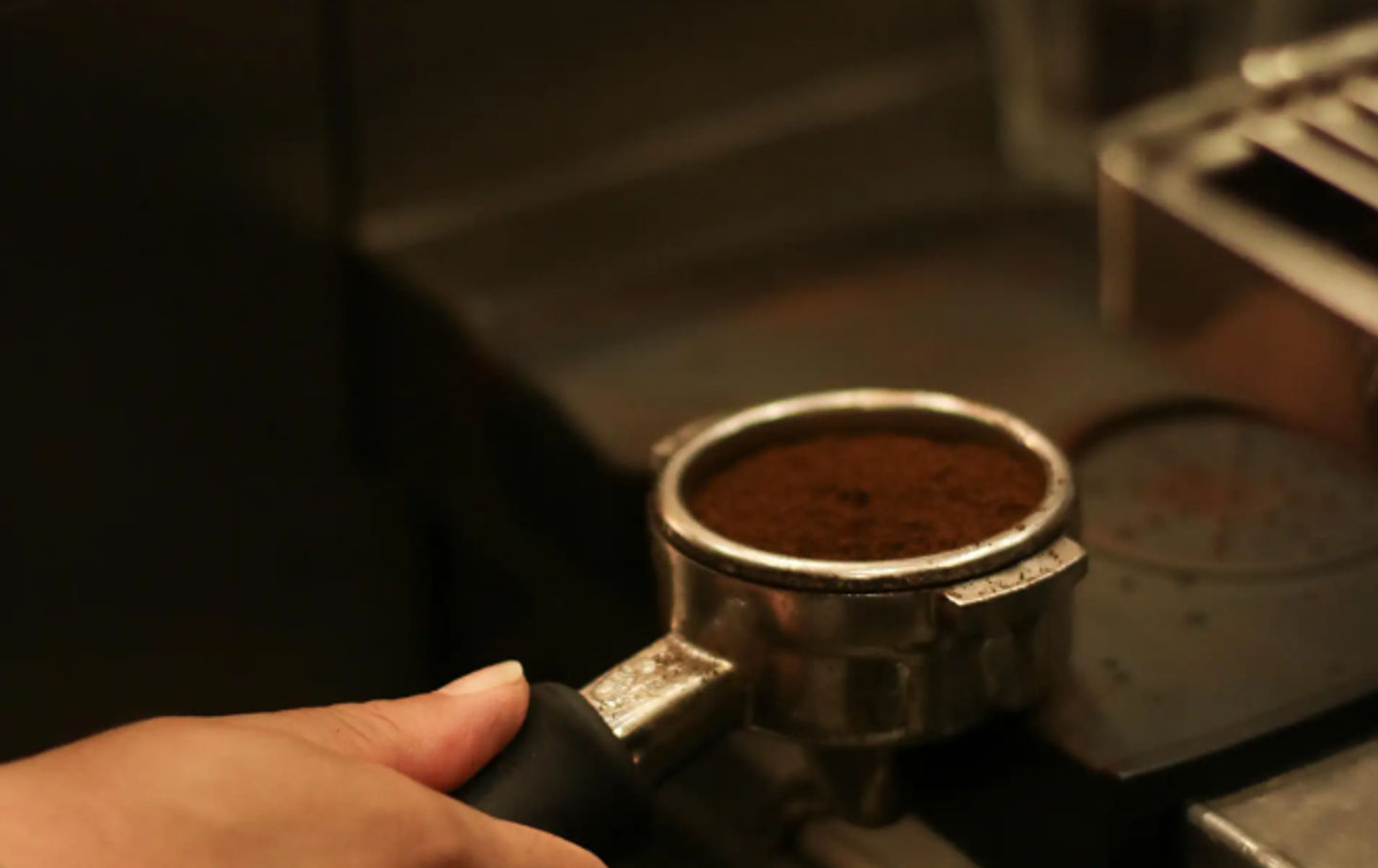 Italian Coffee Culture Experience & Local Sweets at a Historic Roman Café
