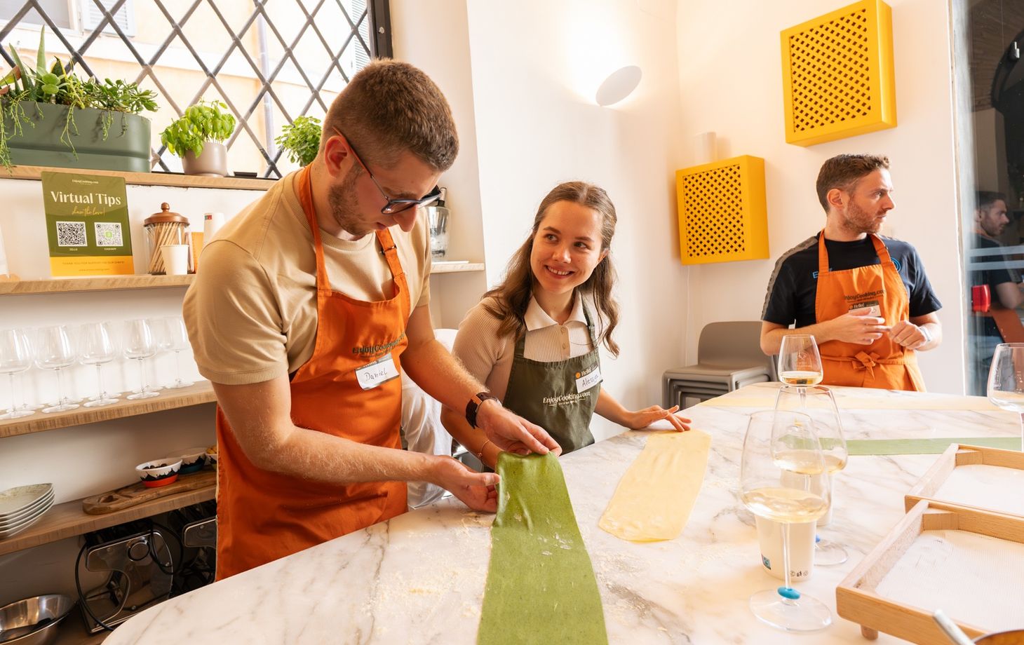 Italian Cooking Trio: Pizza, Pasta & Gelato in Piazza Mattei