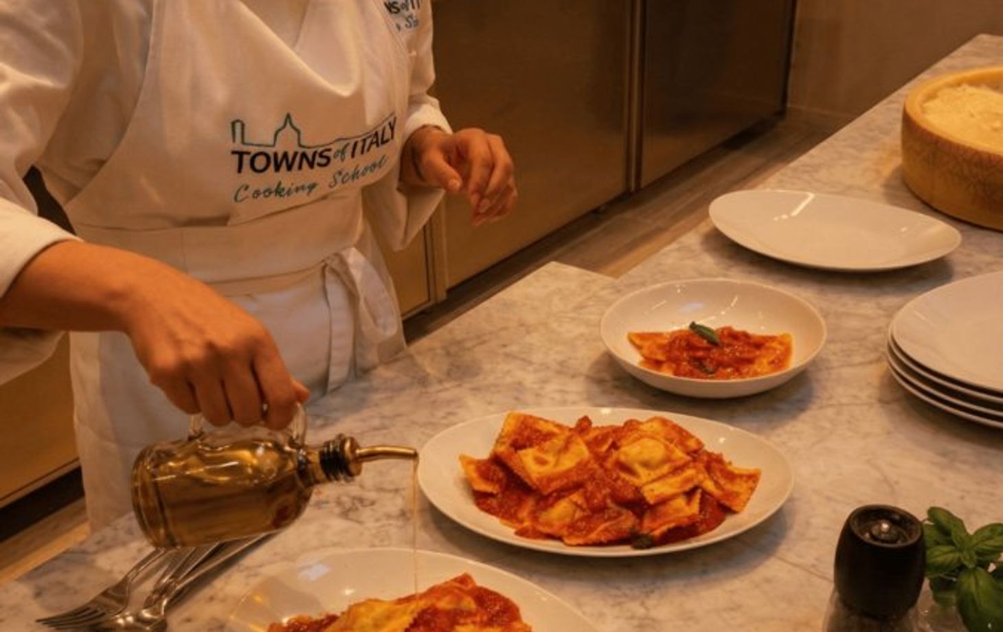 Sérénade italienne à Rome : dîner-spectacle culinaire en direct avec musique