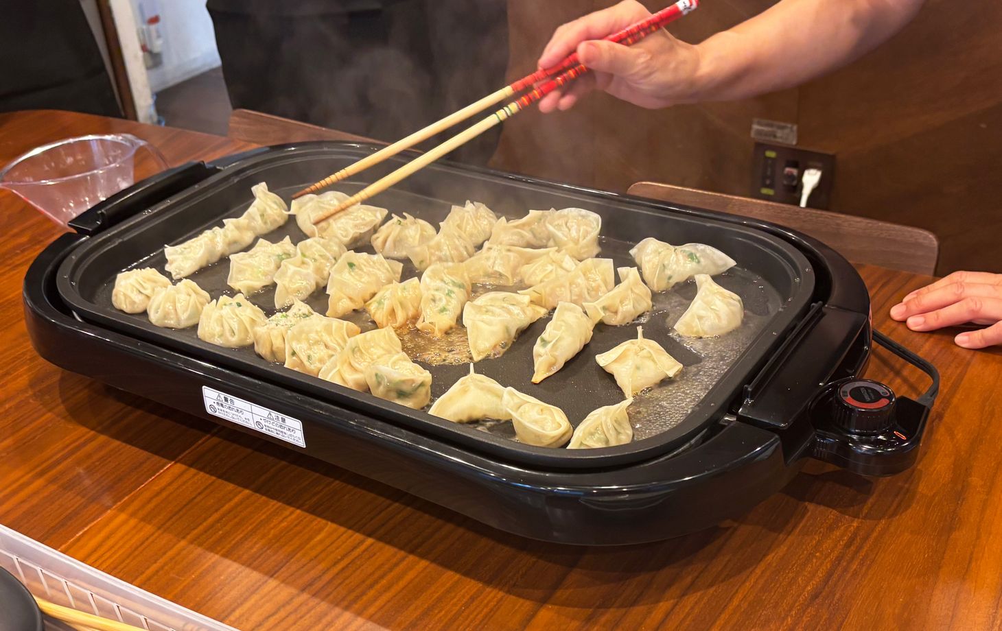 Japanischer Gyoza-Kochkurs & Markttour in Tokio
