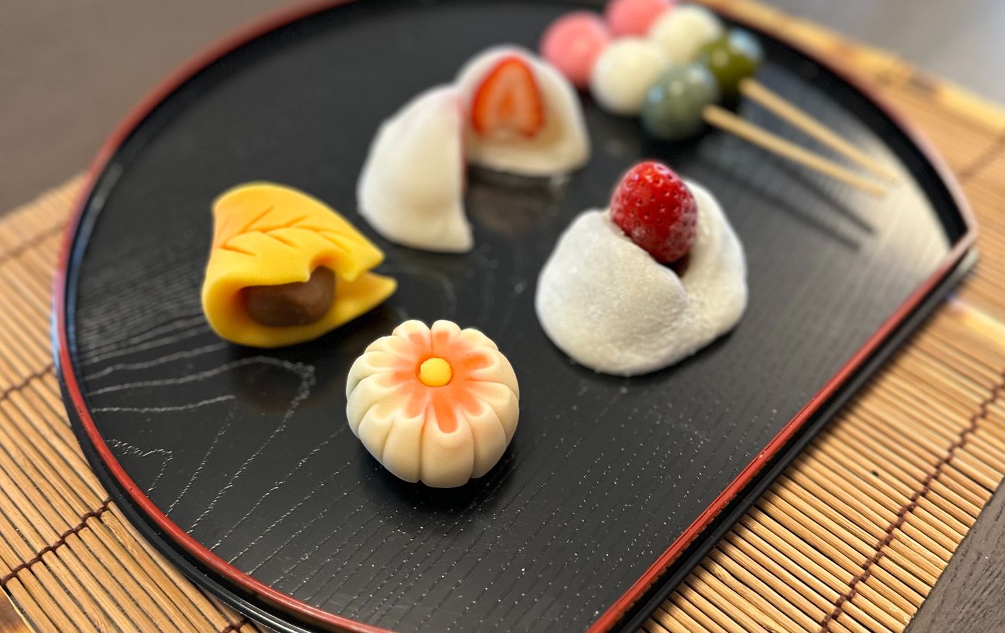 Japanese Sweets: Mochi, Daifuku and Wagashi Making Class + Matcha in Toyko