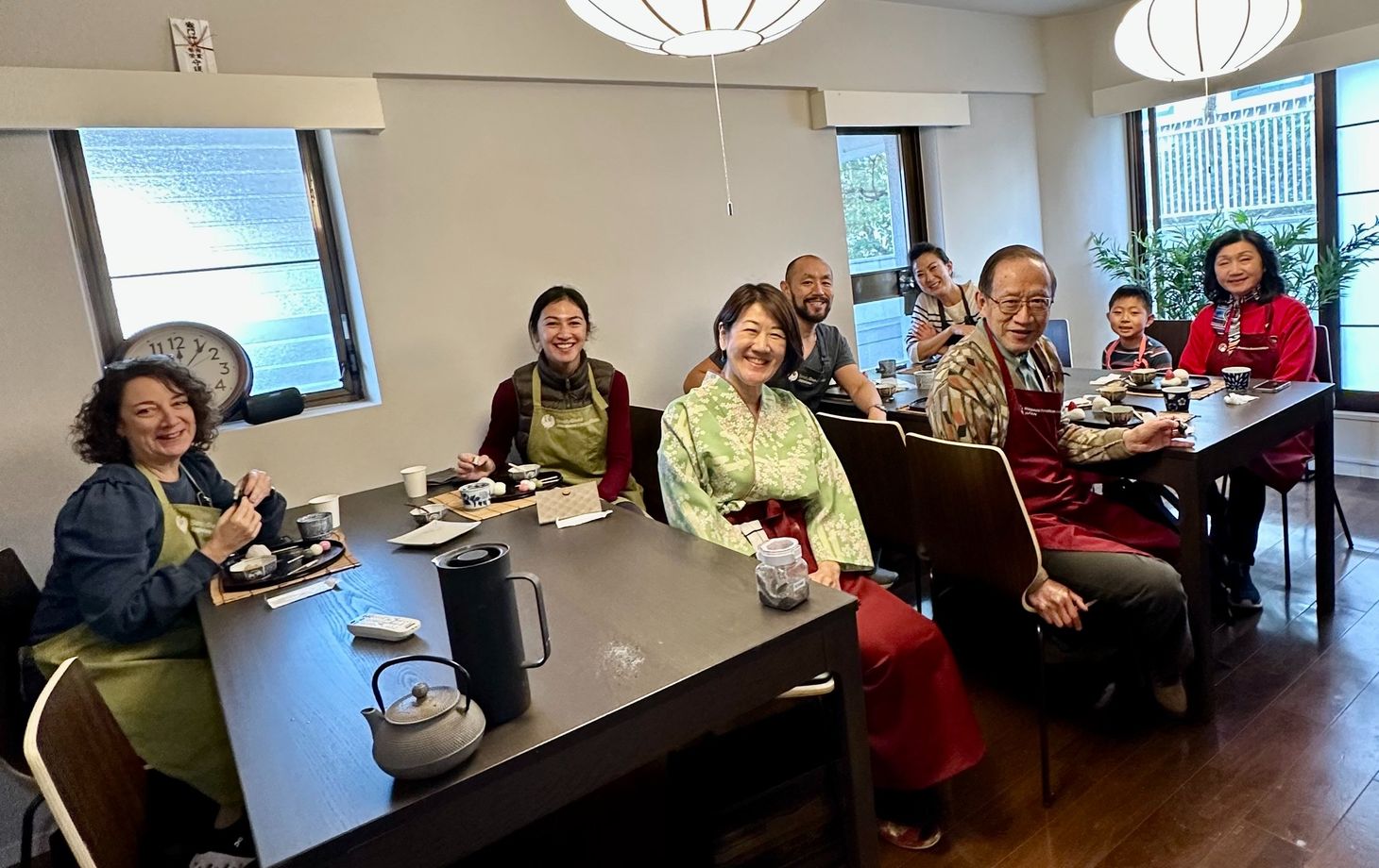 Japanese Sweets: Mochi, Daifuku and Wagashi Making Class + Matcha in Toyko