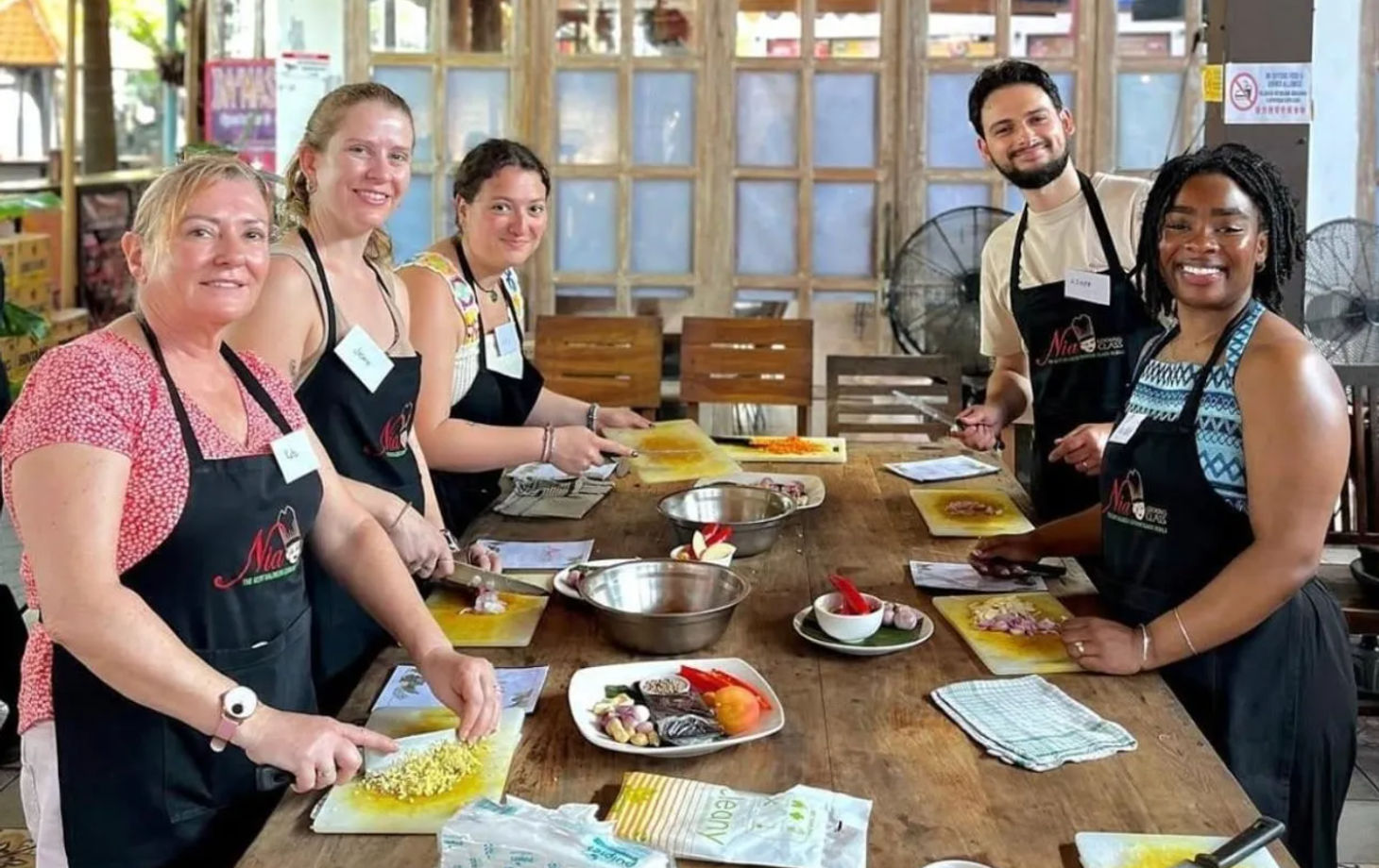 Authentic Balinese Cooking Class & Local Market Tour in Kuta