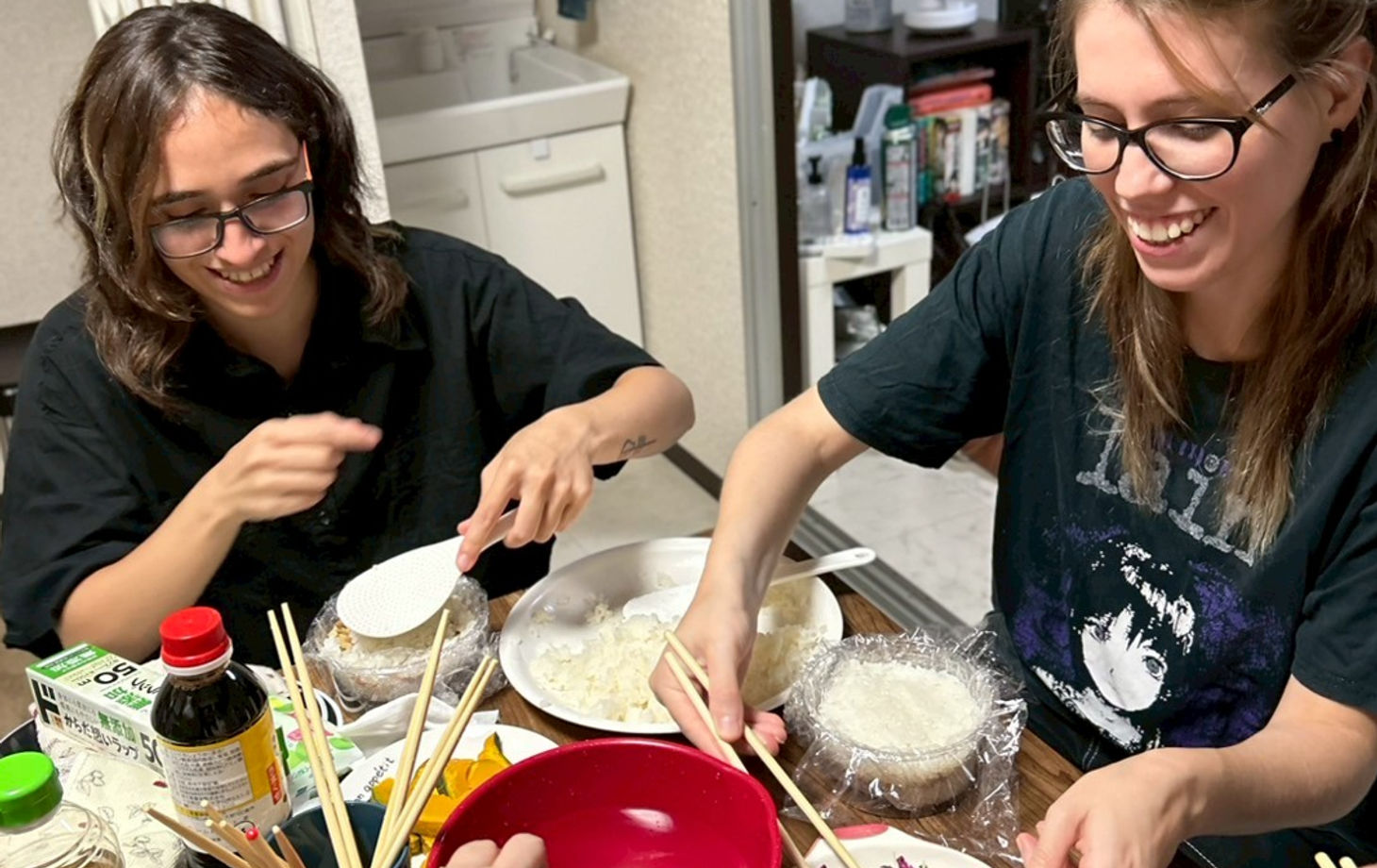 Kyoto-Style Miso Soup and Chirashi Sushi Cooking Experience