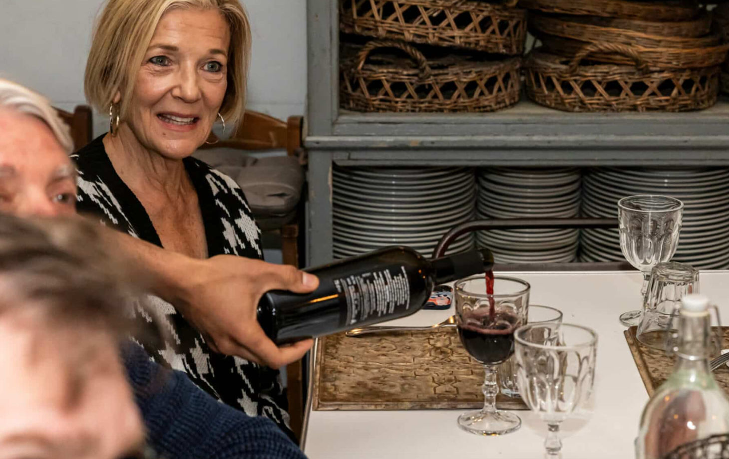 Soirée à Rome : Expérience VIP en voiturette de golf avec restauration et boissons