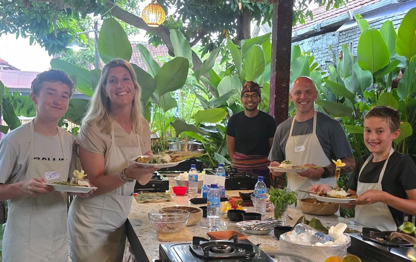 Authentic Bali & Lombok Home Cooking Class Experience