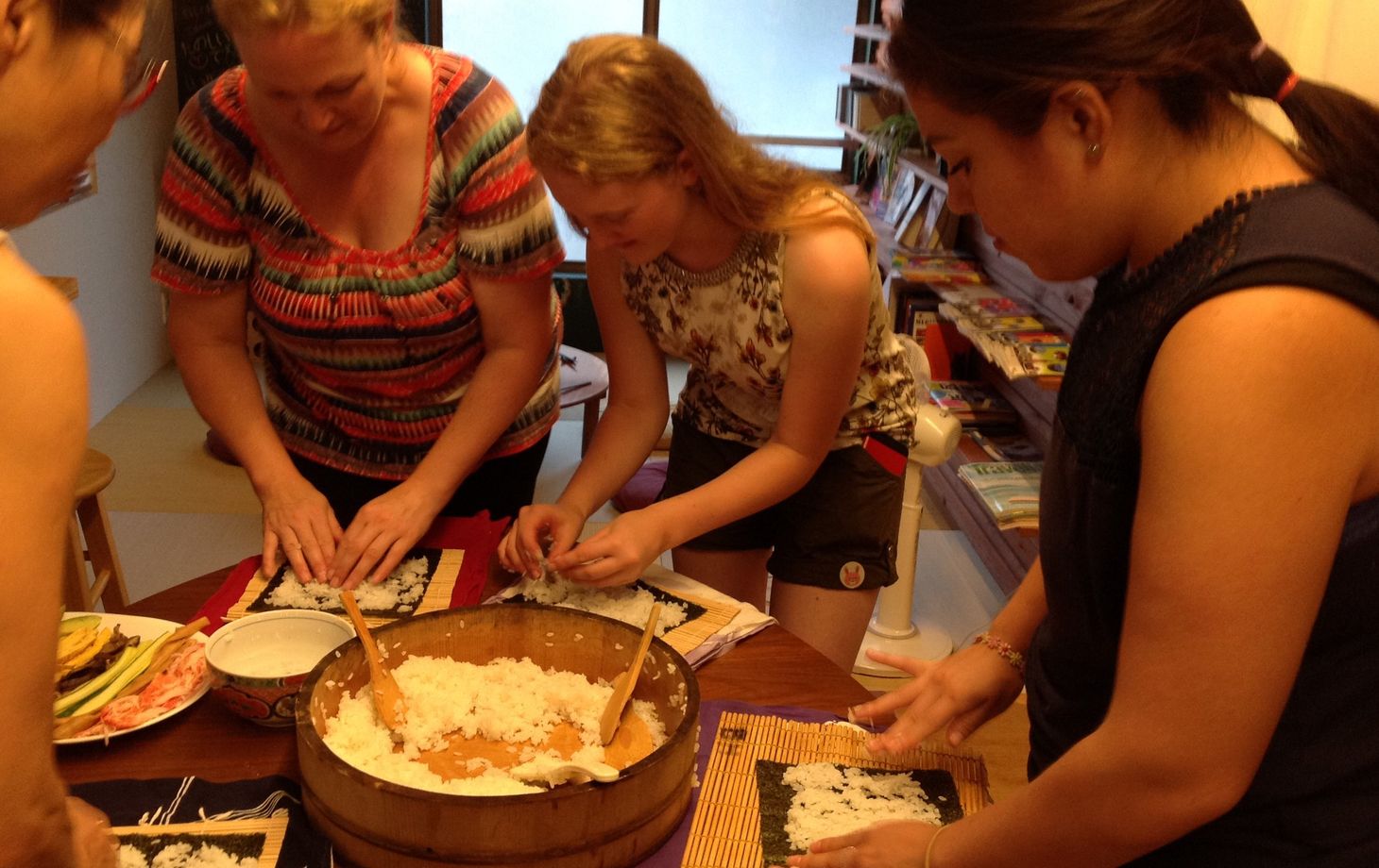 Make Rolled Sushi From Scratch
