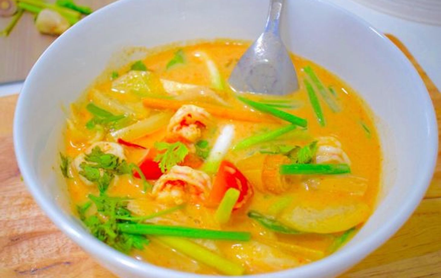 Mam's Unique "Real" Thai Gourmet Cooking Experience