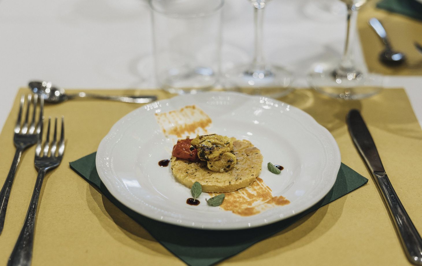 Florence: Market Tour and Full Course Tuscan Cooking Class