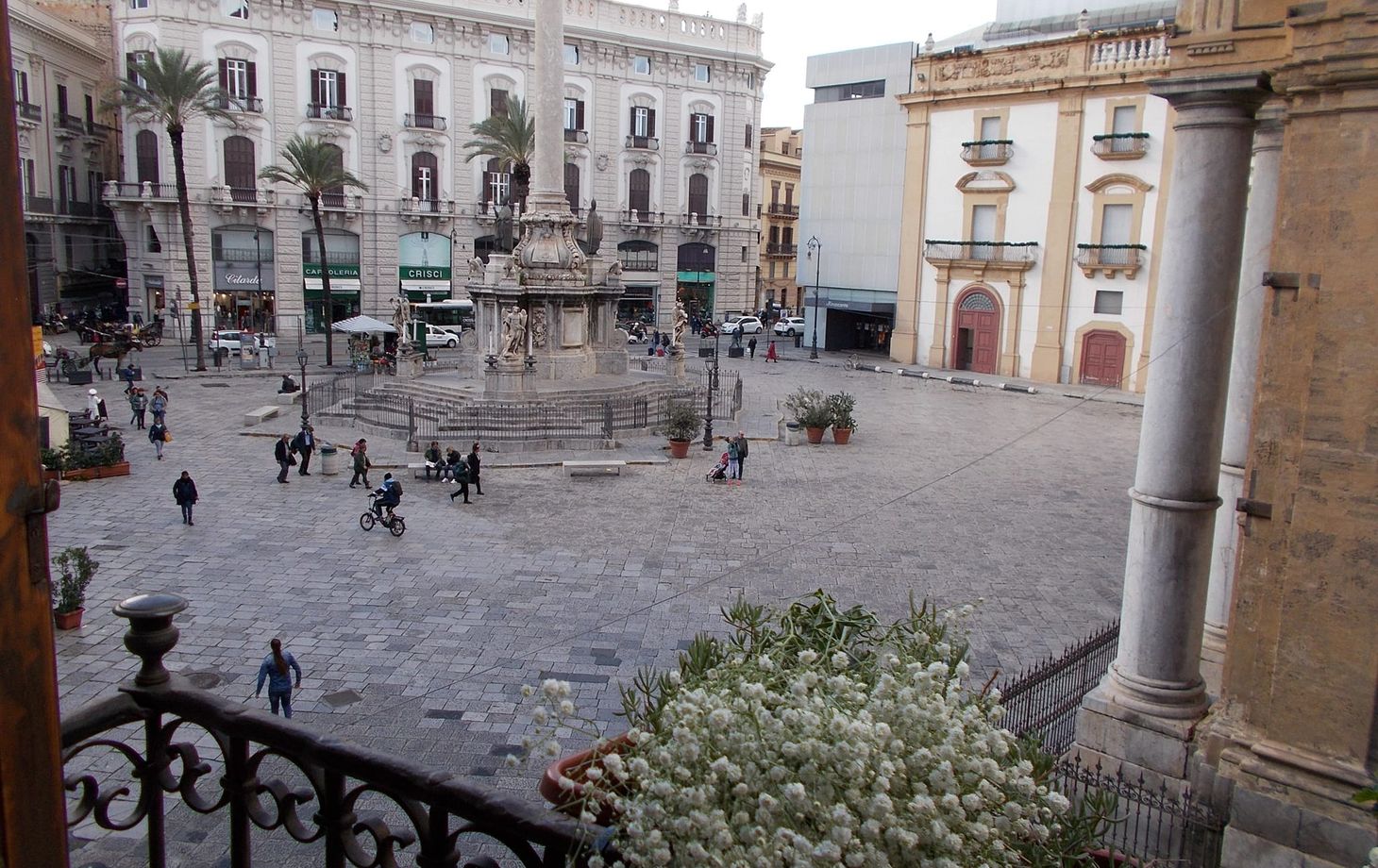 Market Tour Exploration with Sicilian Culinary Class in Palermo
