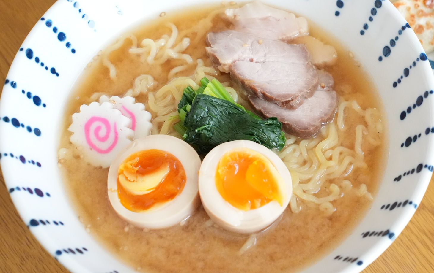 Expérience culinaire Ramen &amp; Gyoza à domicile avec un chef + Matcha (Option végétarienne disponible)