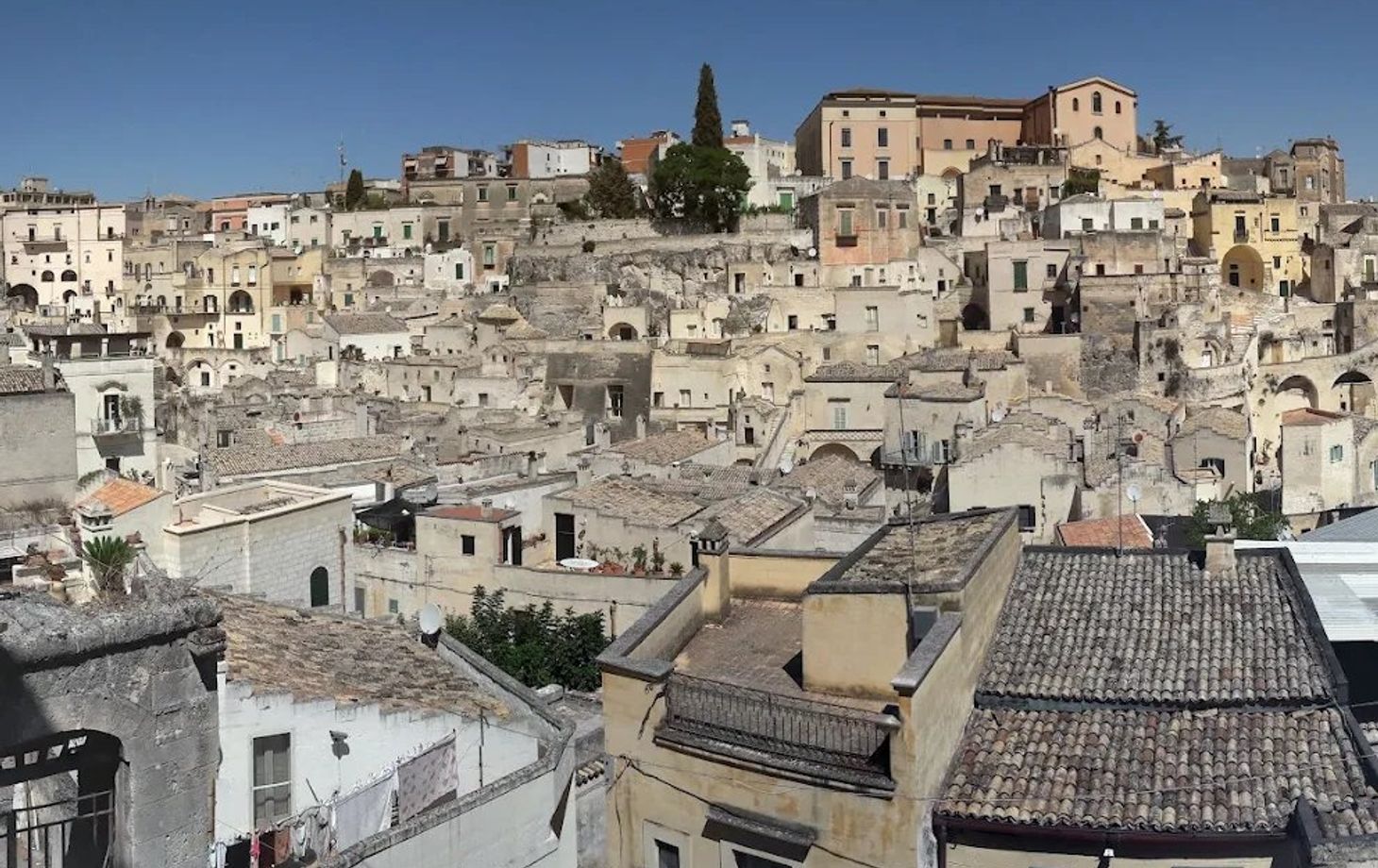 Small-Group Pasta & Wine Experience in Historic Matera