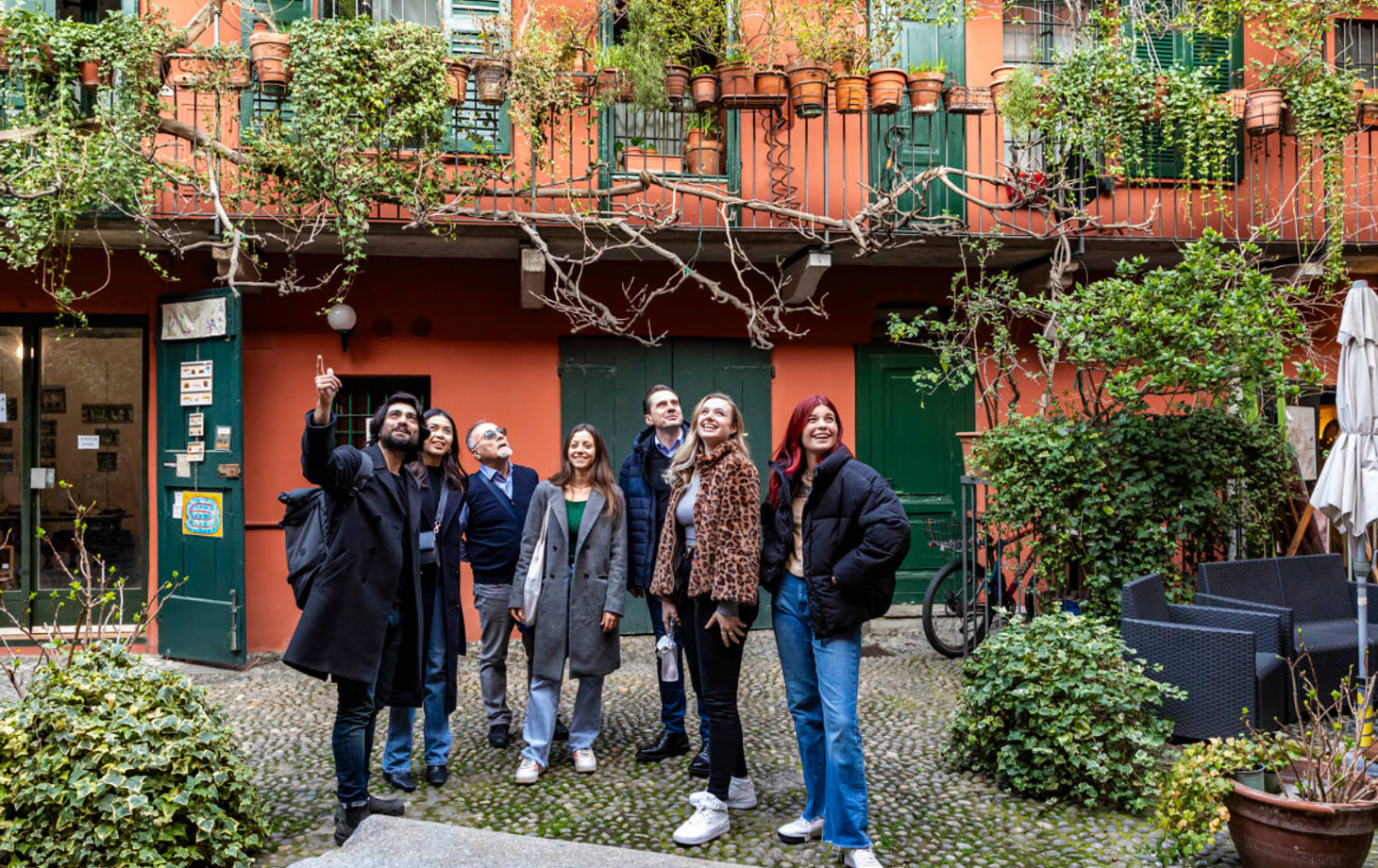 Kulinarisches und Getränkeerlebnis im Milan Navigli