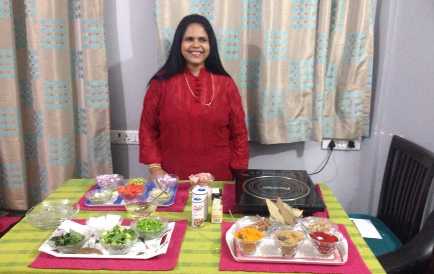 Mumbai Home Cooking Class: Hands-On Curry Making