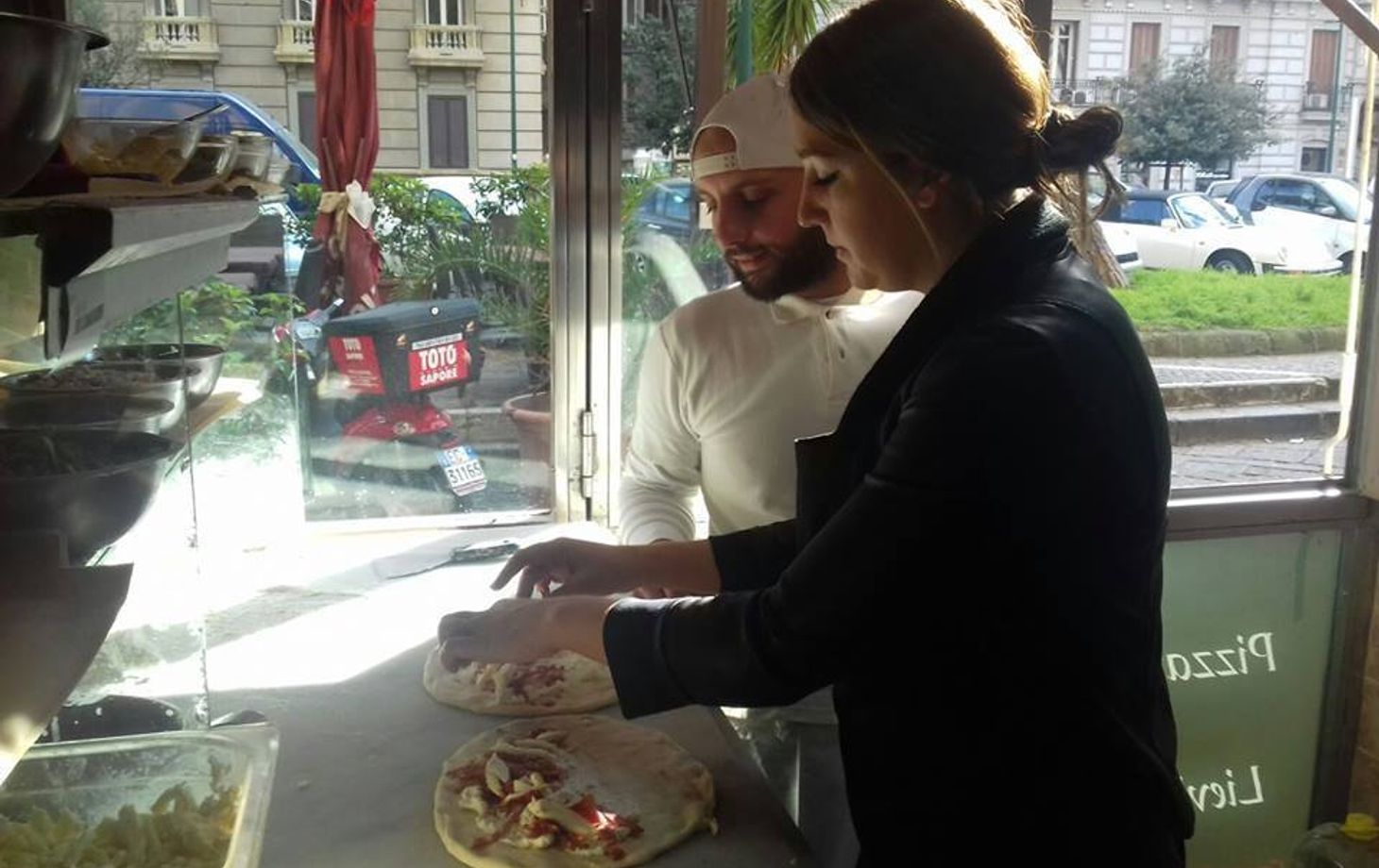 Pizza Class with a Master Pizzaiolo in Naples