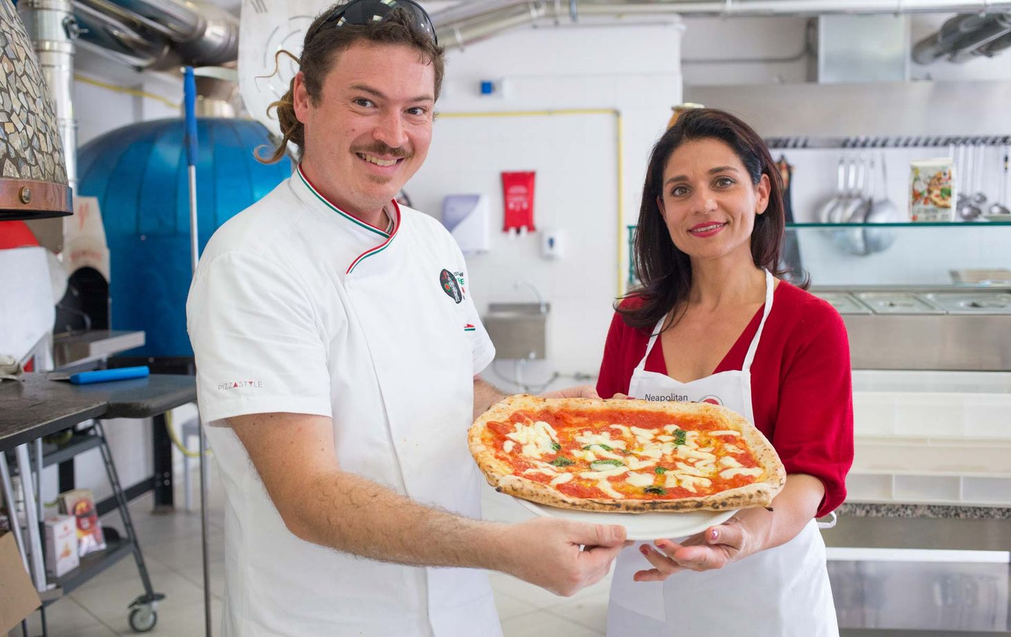 Learn to Make the Traditional Neapolitan Pizza
