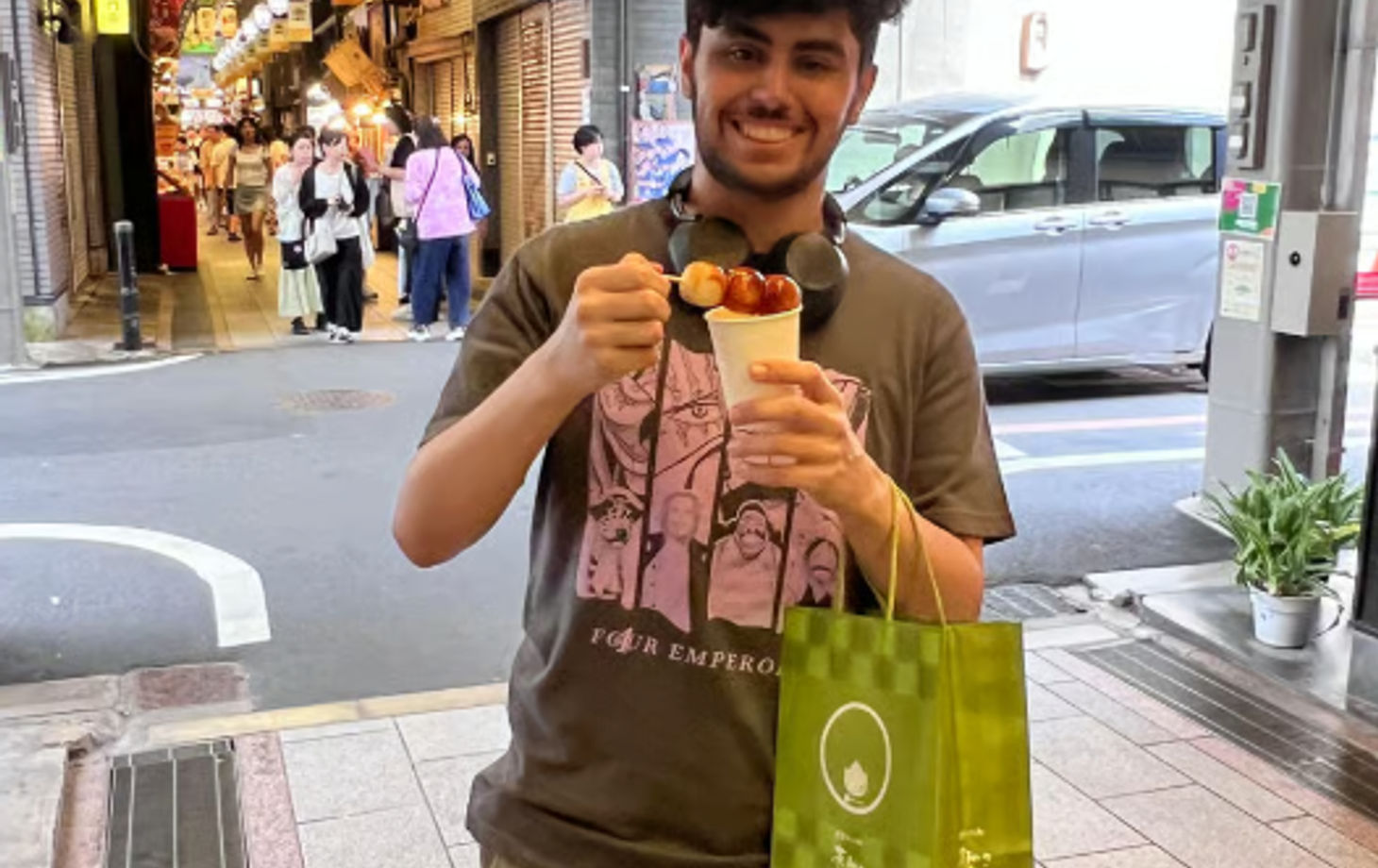 Kyoto Nishiki Market Walking Food Tour with Local Guide