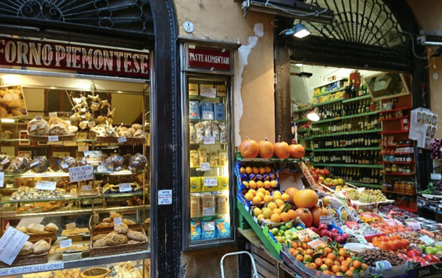 Old Market Tour with a Guided Downtown Walk + Home Cooking Class on Fridays