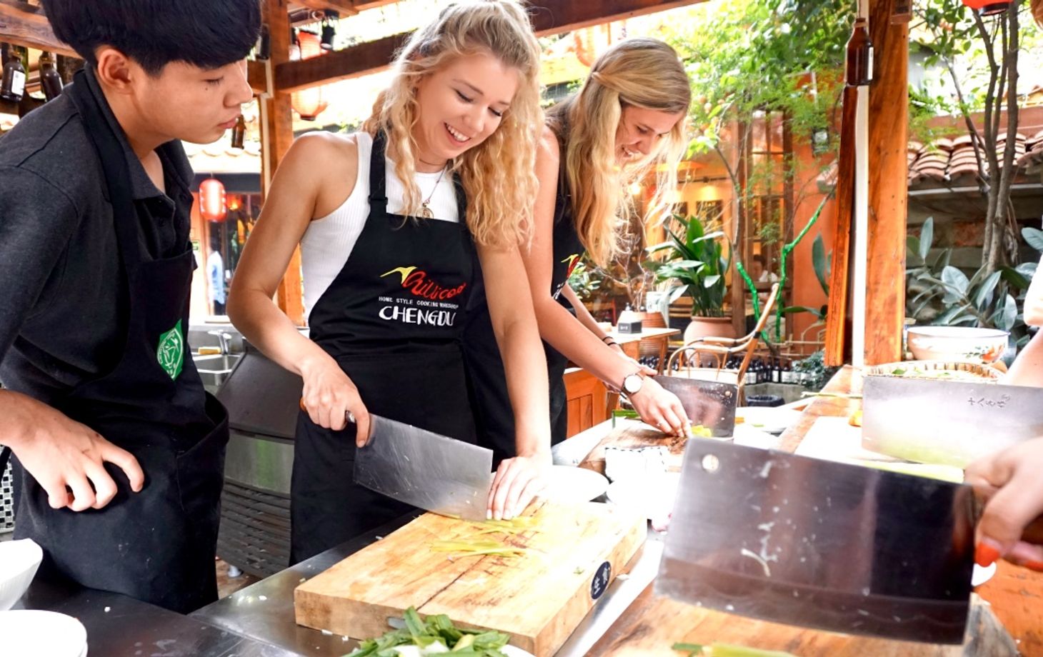 Panda Breeding Base Visit & Sichuan Cooking Class: Private One-day Trip