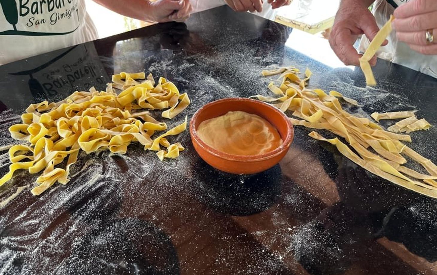Pasta Culinary Class with Dinner & Wine Experience in San Gimignano