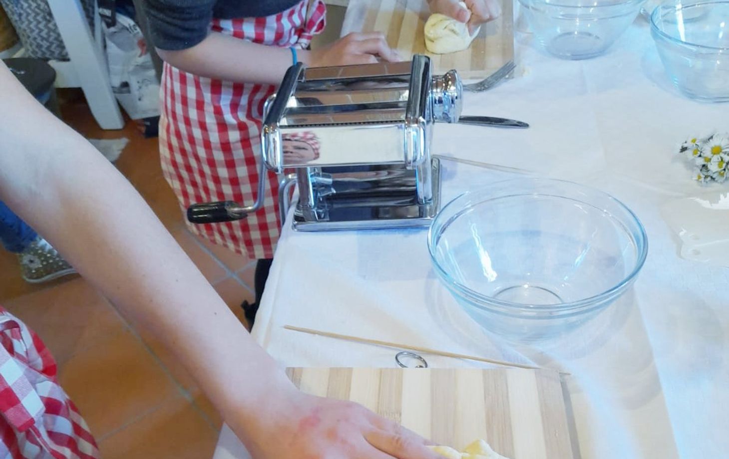 Private Authentic Family-Style Tuscan Cooking Experience in Chianti (1–2 Guests)