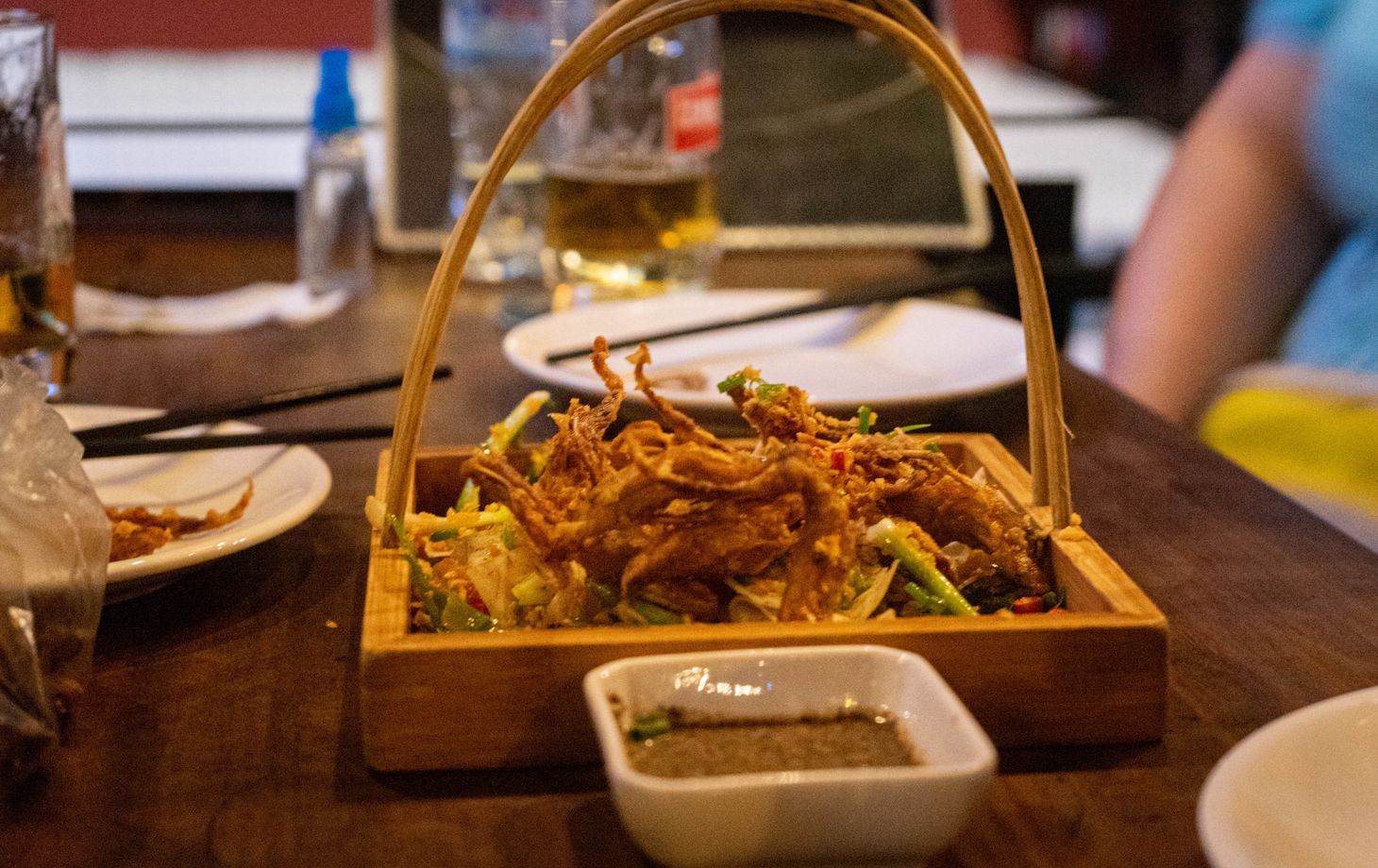 Experience an Evening Culinary Adventure in Phnom Penh with a Tuk Tuk Journey
