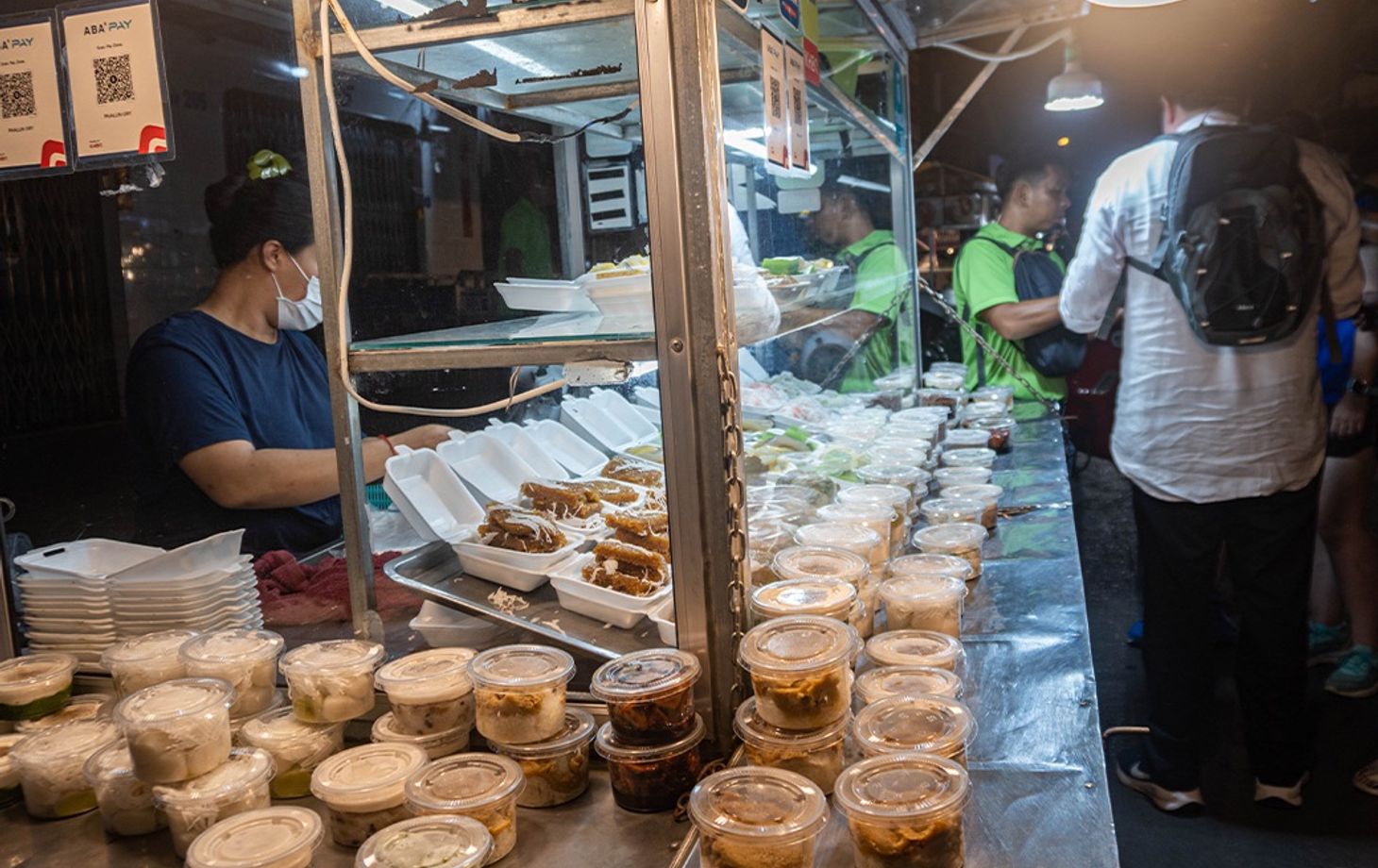 Evening Vespa Street Food Adventure in Phnom Penh