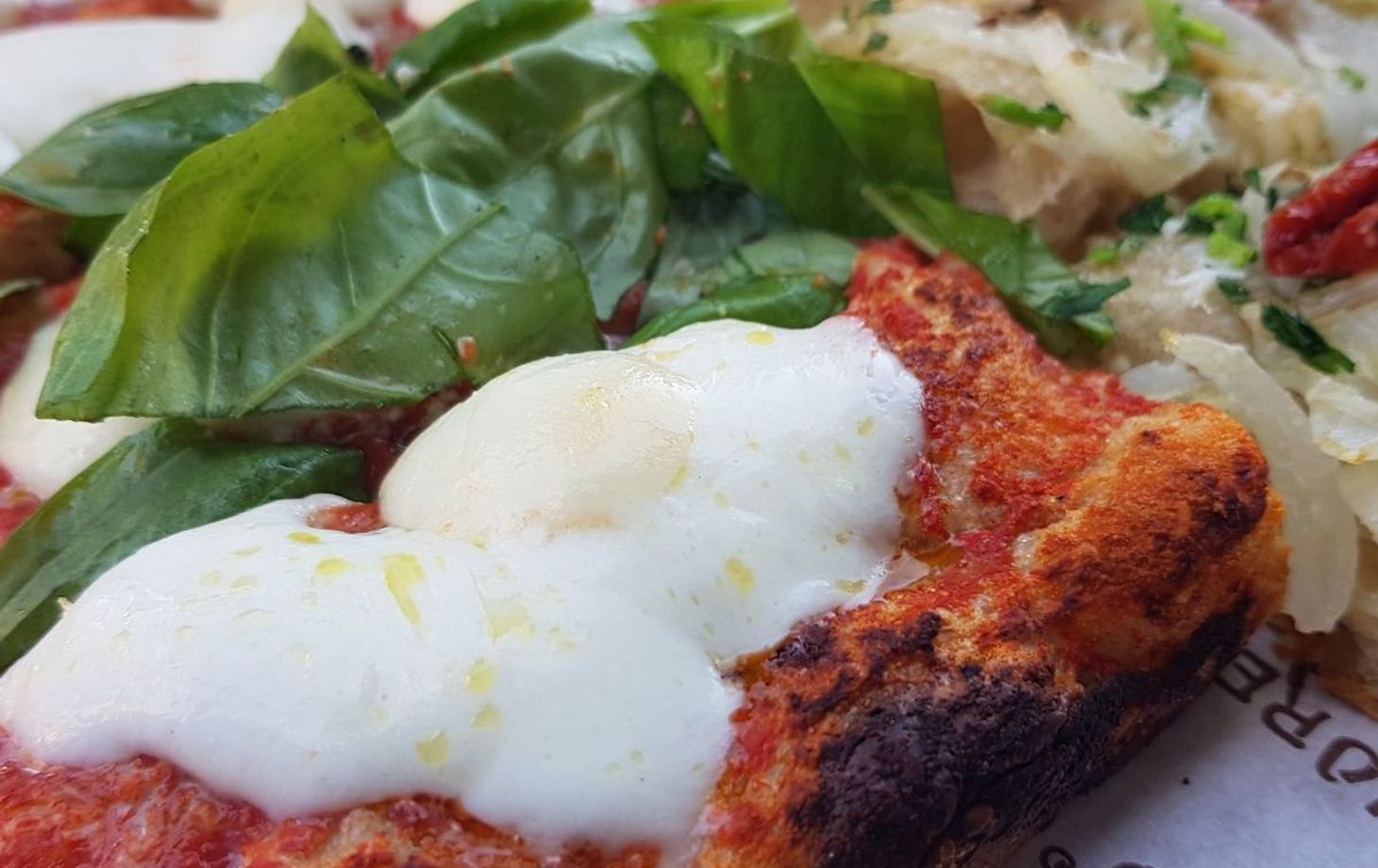 Apprenez à faire la pizza parfaite à Rome