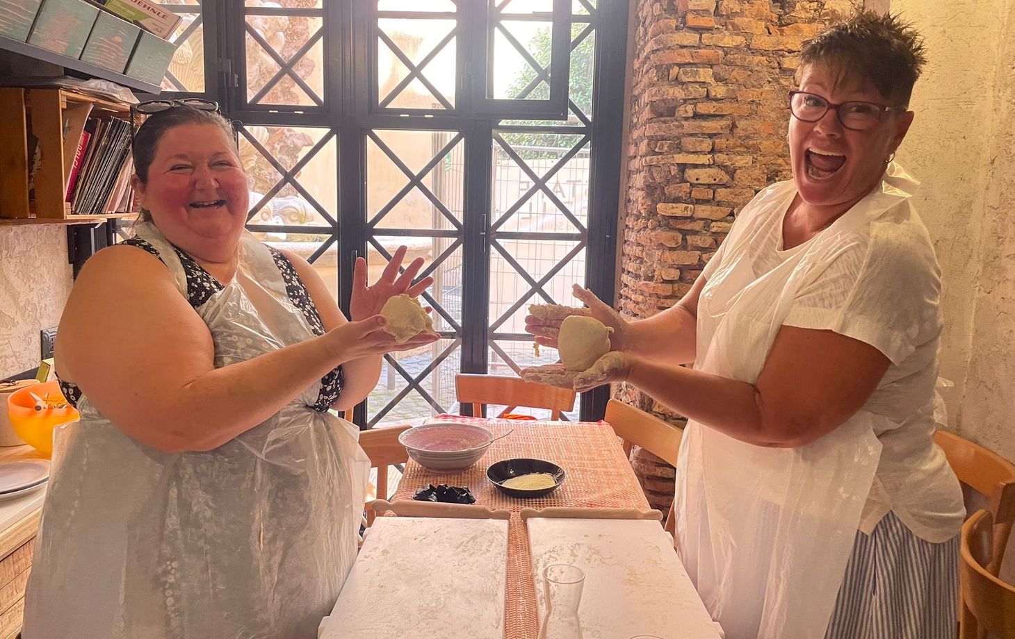 Rome Pizza & Tiramisu Workshop with Free-Flowing Fine Wine
