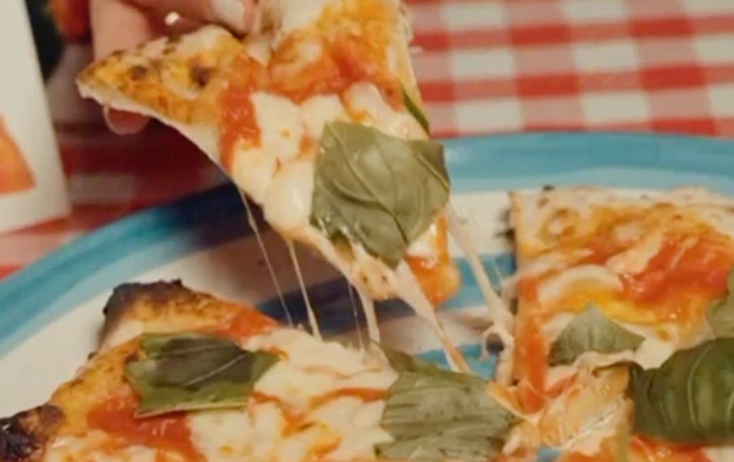 Premium Small Group Capri Pizza Making Class with Wine & Tiramisu