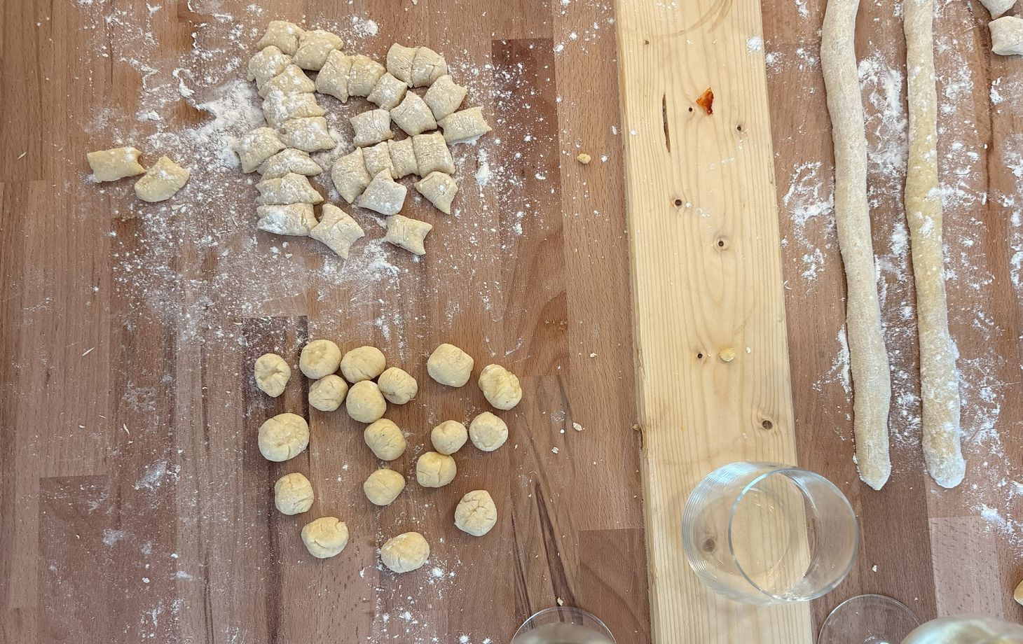 Private Cooking Class in Florence: Handmade Gnocchi, Pesto & Tiramisu with Unlimited Wine