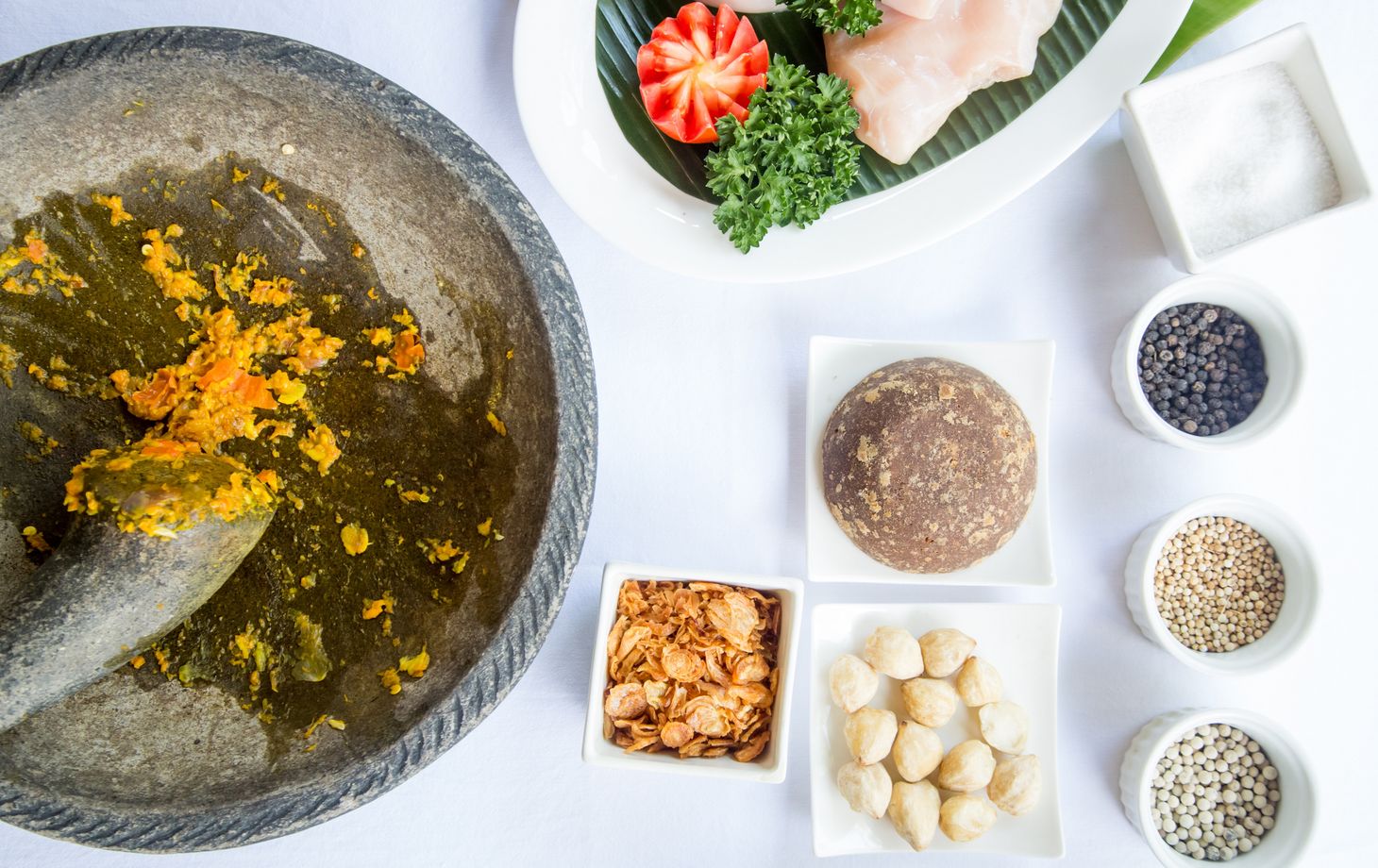 Private Cooking Class with Garden and Market Tour in a Tranquil Resort