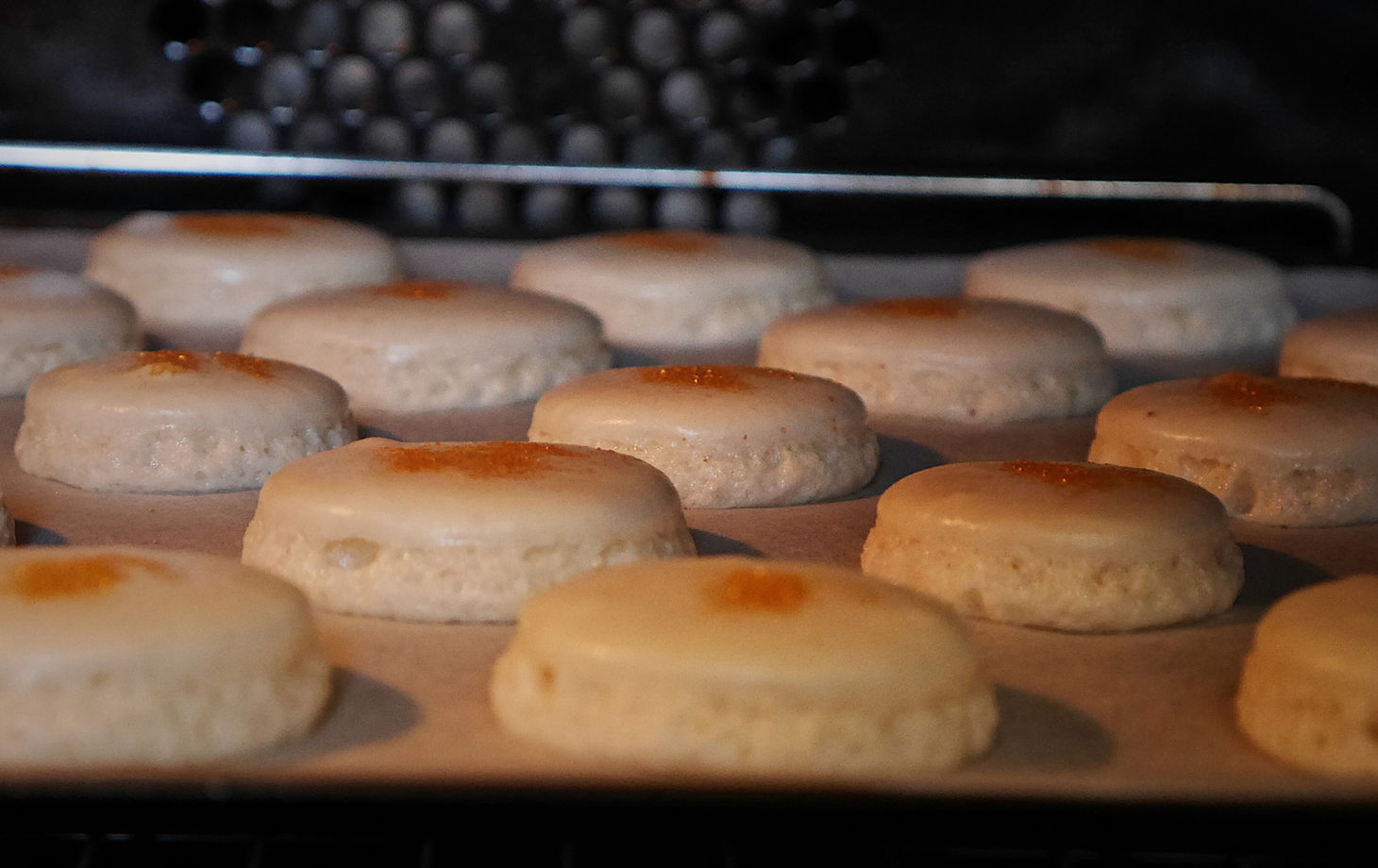 Private Macaron Baking Class in a Parisian Apartment