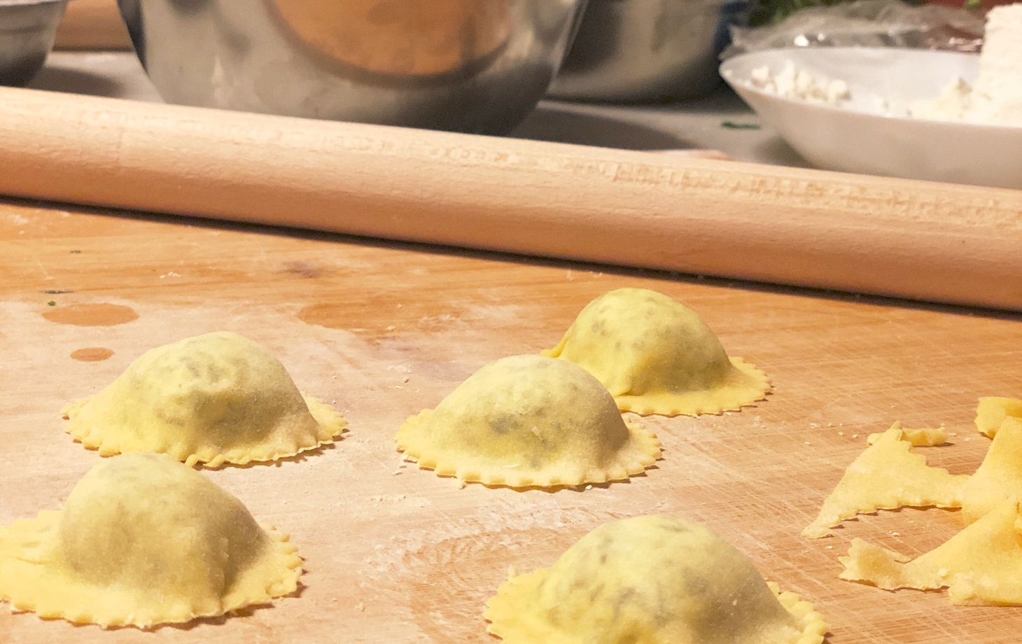 Professional Lab Pasta Experience in a Pastificio