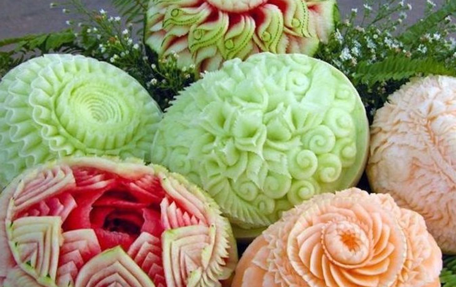 Professional Thai Fruit and Vegetable Carving Full Day Class