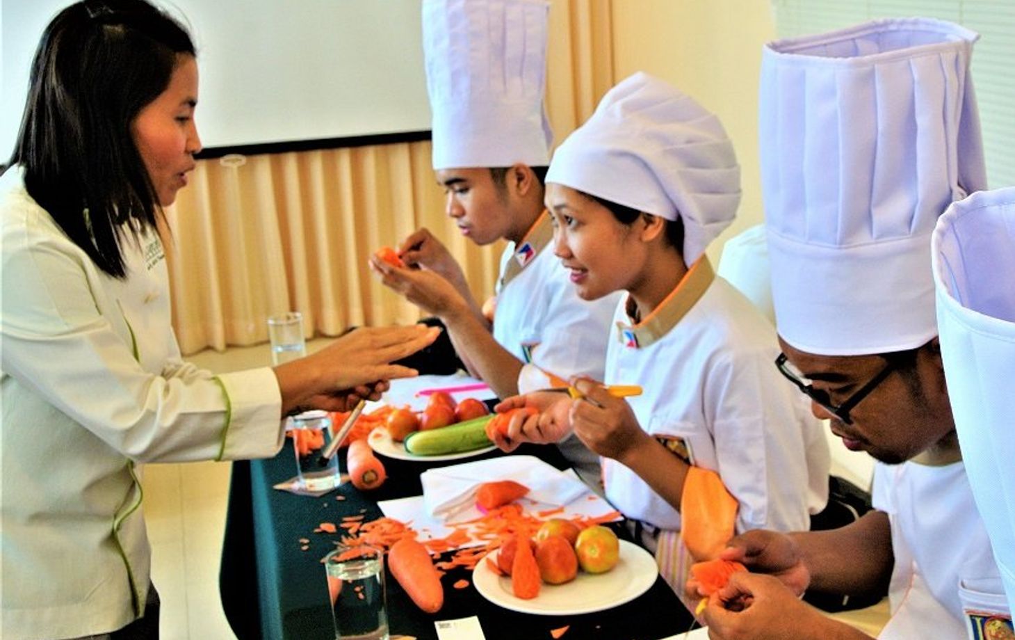 Professional Thai Fruit and Vegetable Carving Full Day Class