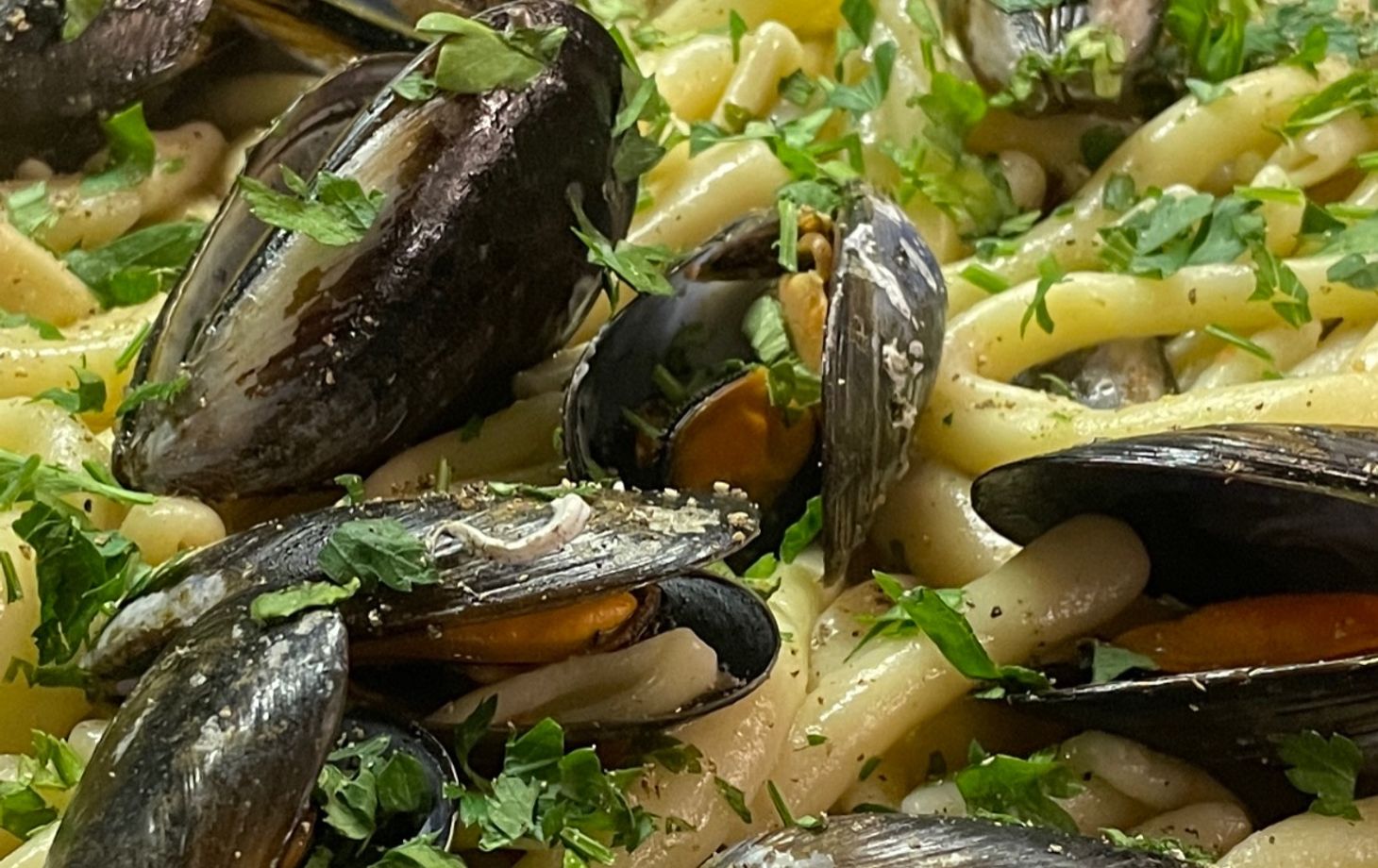 Italian Cooking Experience with Wine Tasting in Lecce