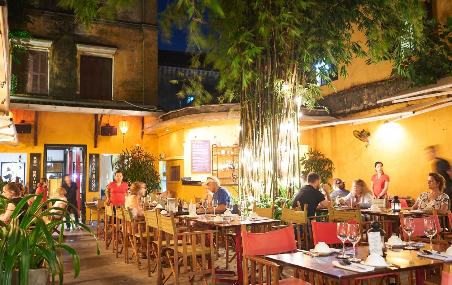Evening Cooking Class in Ancient Town with Red Bridge