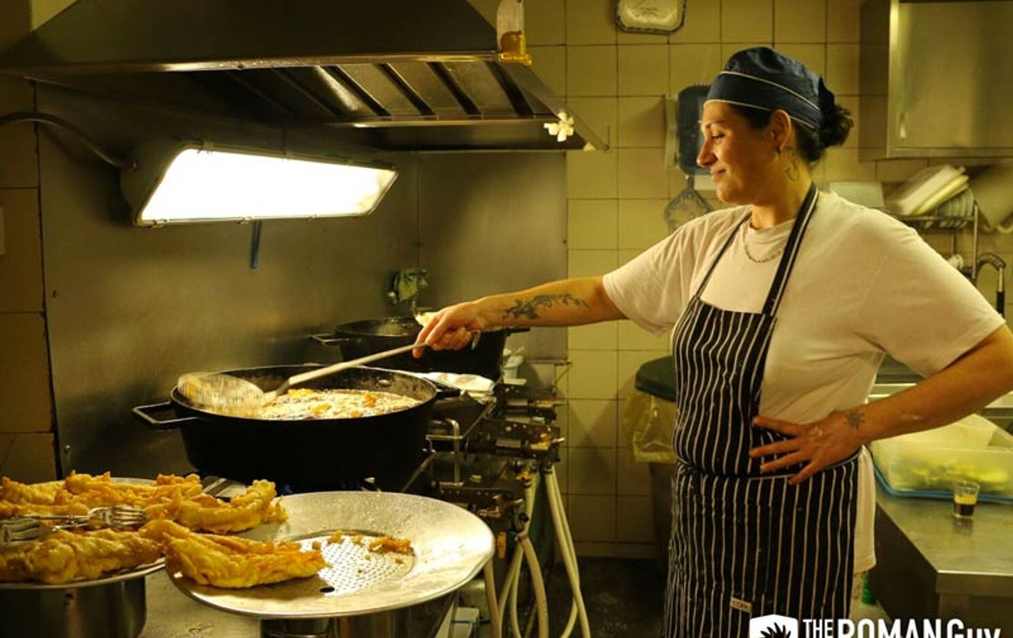 Rome Foodie Tour in Trastevere with Wine & Dinner