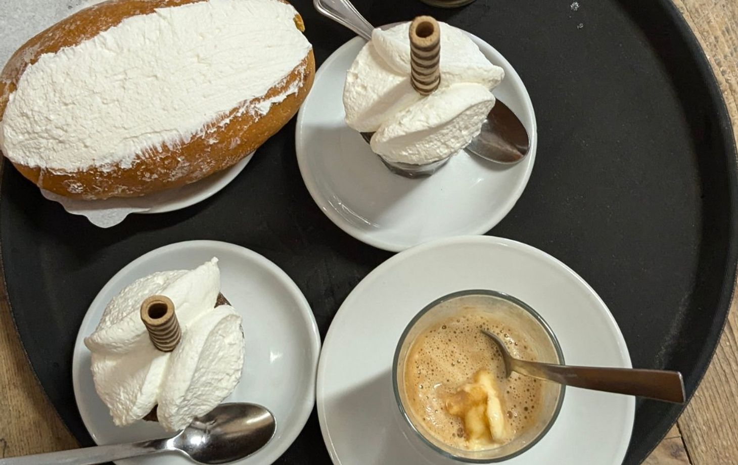 Rome: The Authentic Maritozzi Breakfast Tour in Trastevere