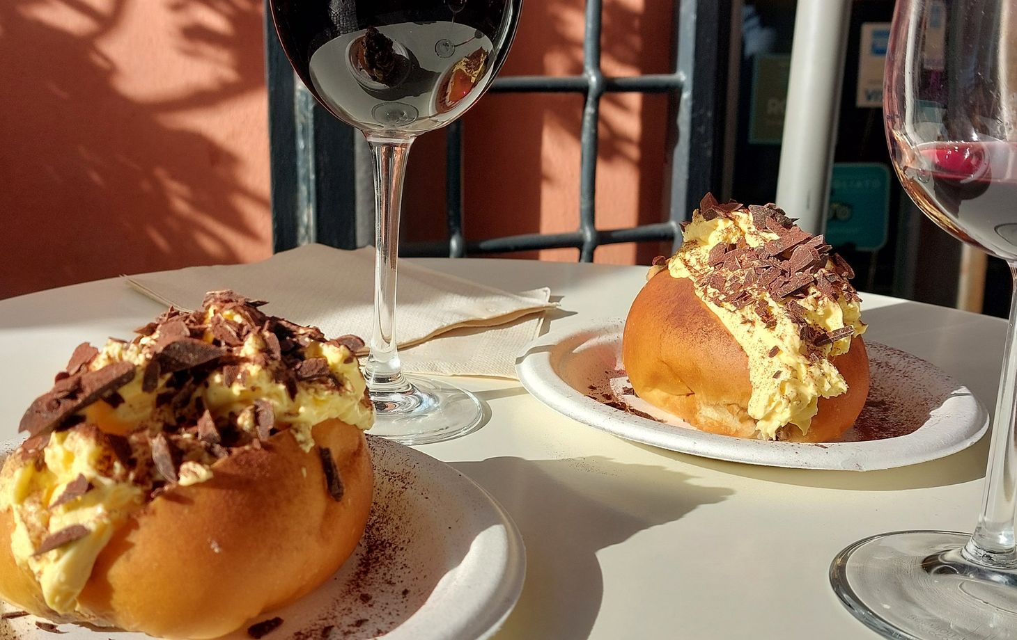 Rome: The Authentic Maritozzi Breakfast Tour in Trastevere