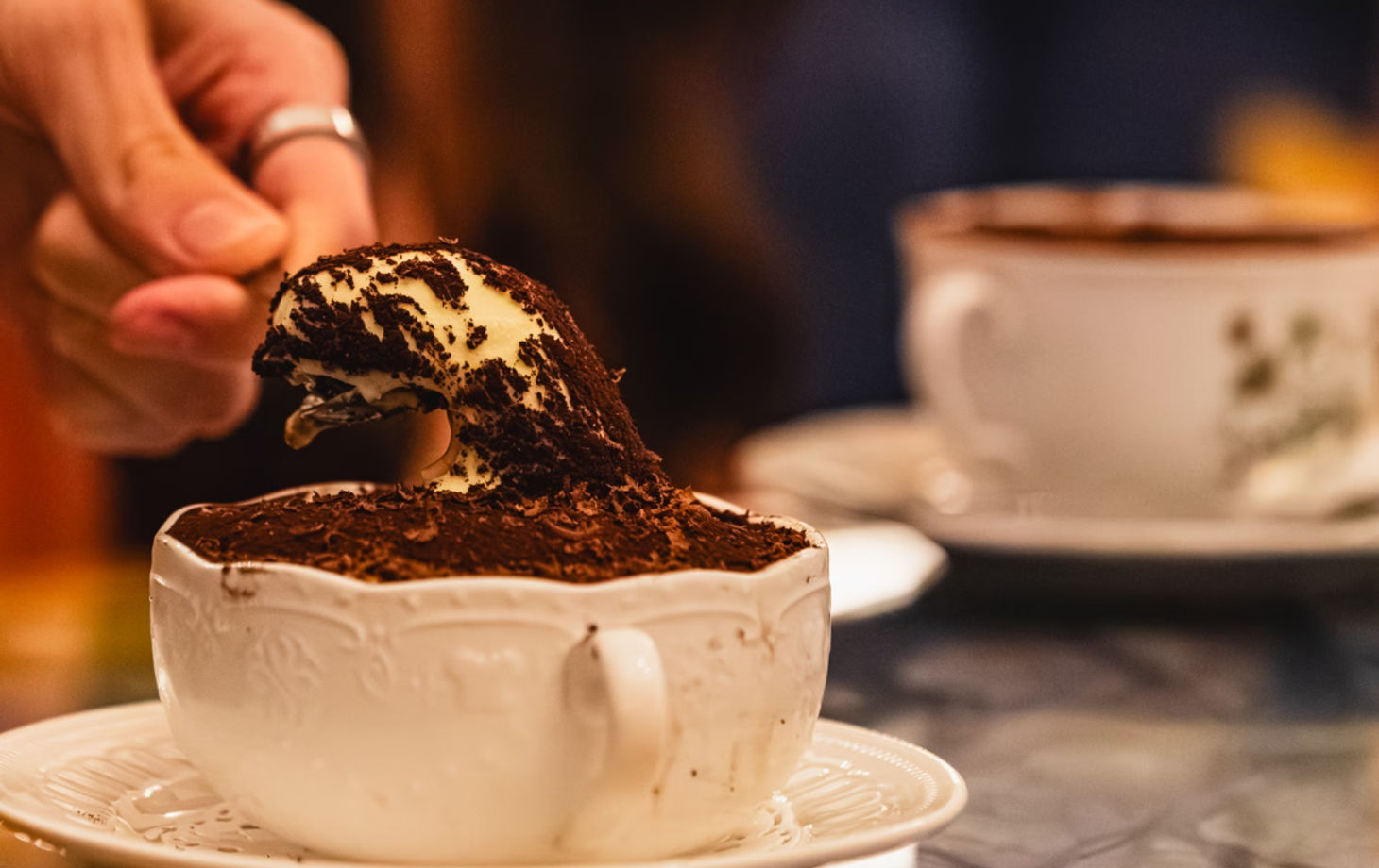 Dîner VIP à Rome : Truffe, vin et vue exclusive sur la fontaine de Trevi