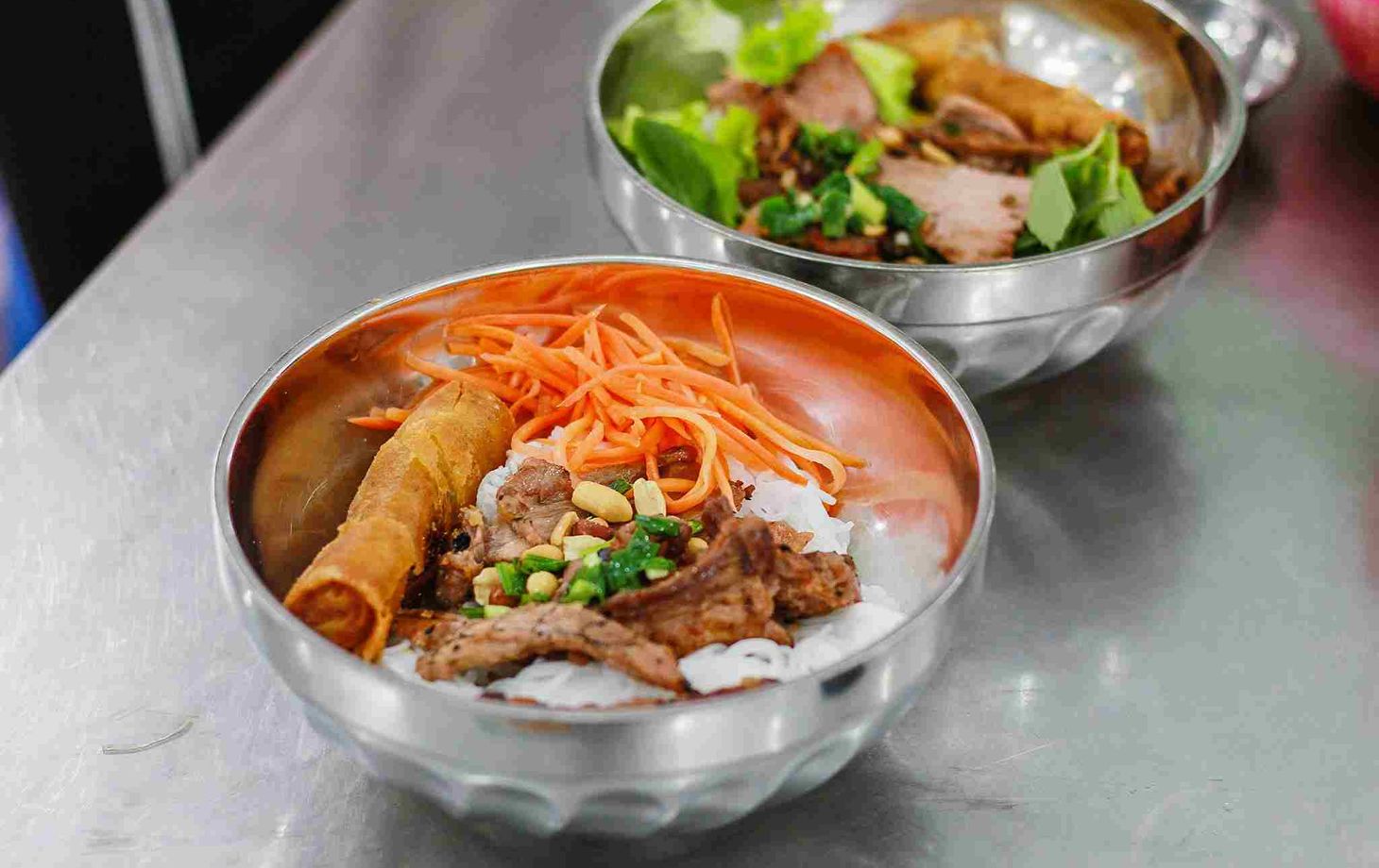 Saigon Evening Food Tour on Scooters