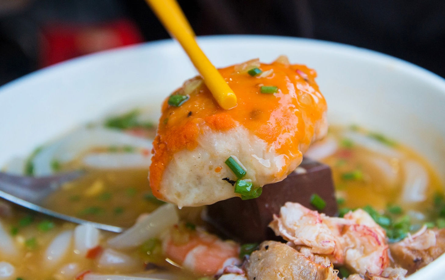 Saigon Food Adventure on Scooters with Passionate Girl Riders