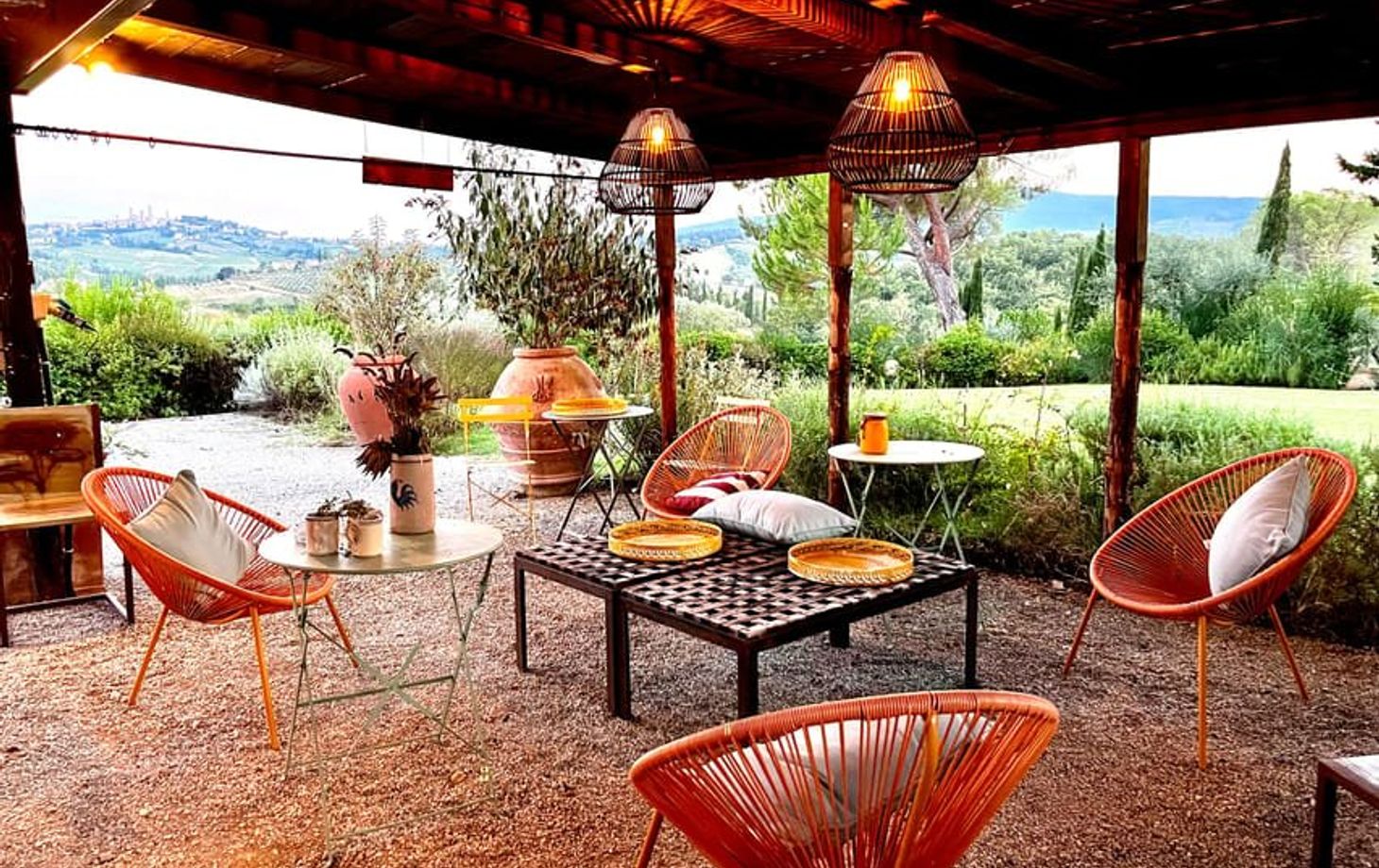 San Gimignano: Pizza Culinary Class with Lunch & Wine Experience