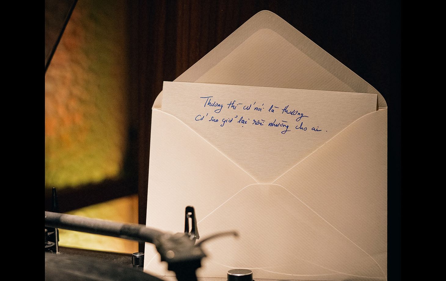 Secrets of Saigon: A Hidden Speakeasy & Cocktail Adventure