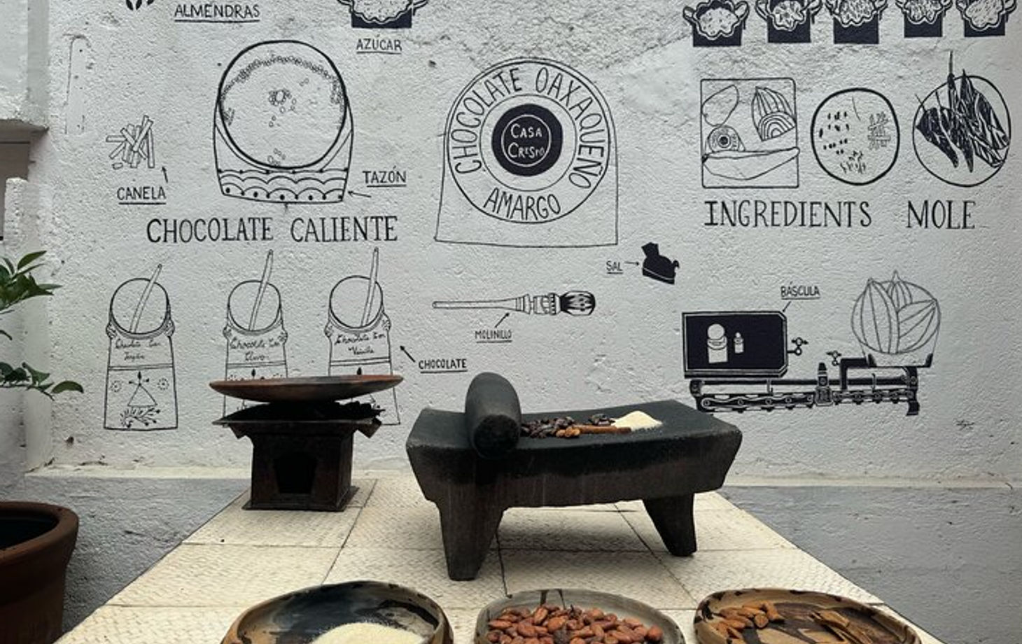 1 Hour Oaxacan Chocolate Making Class with Mole-Making and Drinks