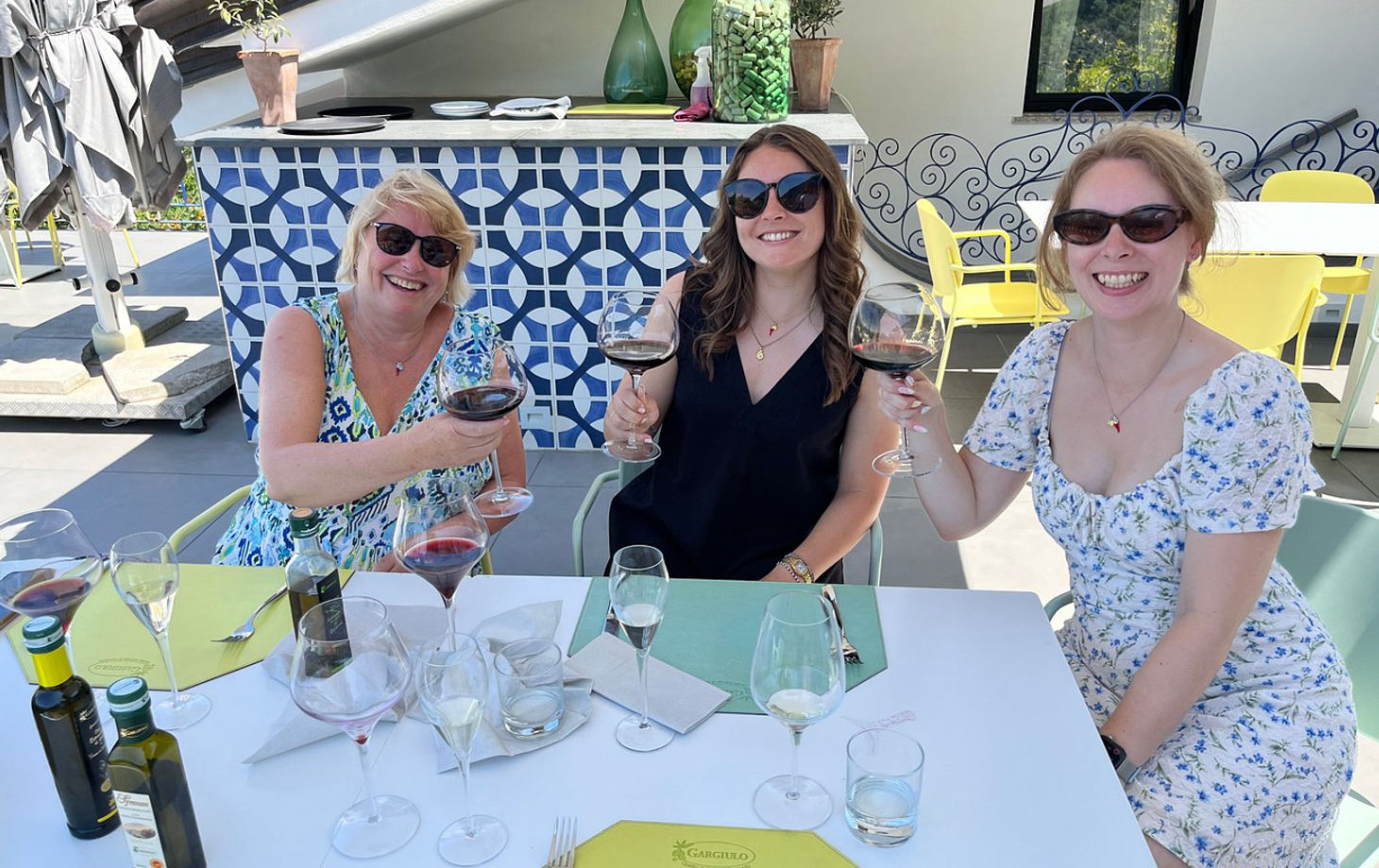 Sorrento Coast Wine Tasting with Five Wines & Local Delicacies