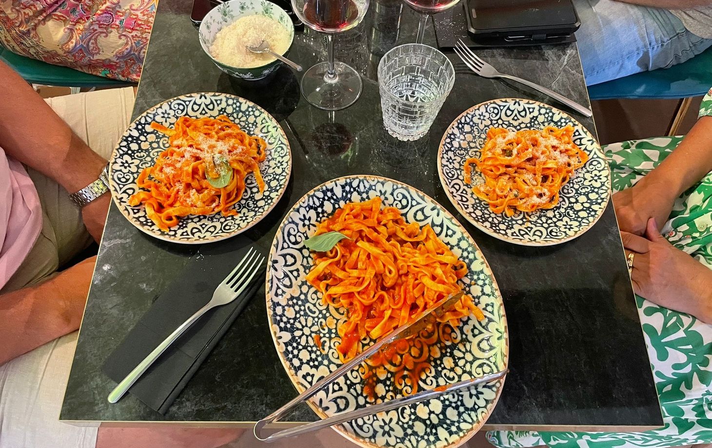Authentic Sorrento Pasta & Tiramisu Cooking Class with Wine