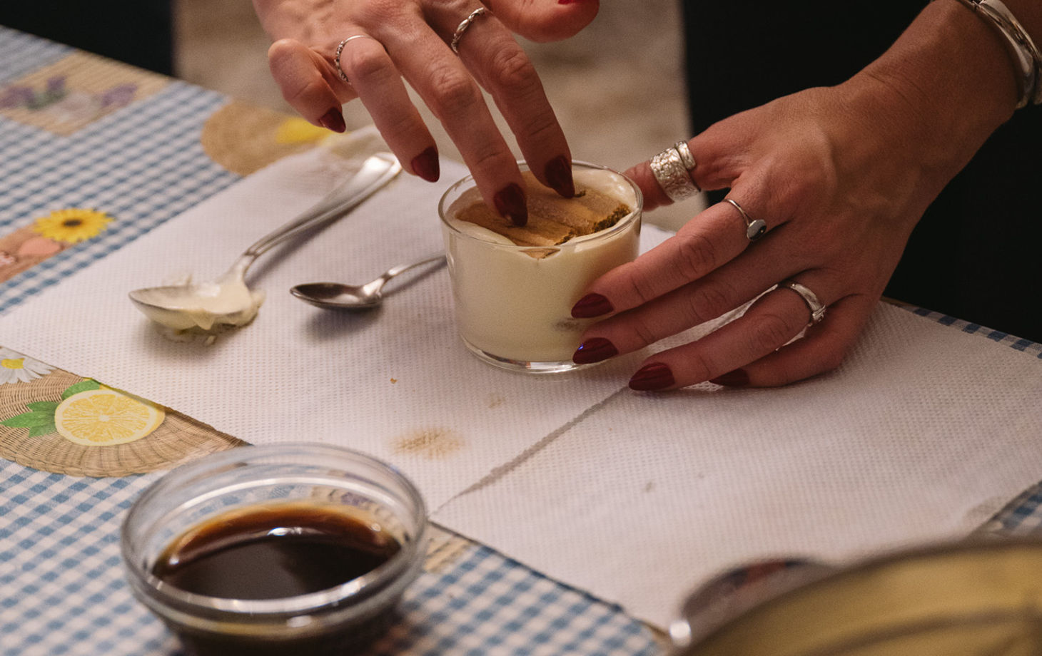 Authentic Sorrento Pasta & Tiramisu Cooking Class with Wine